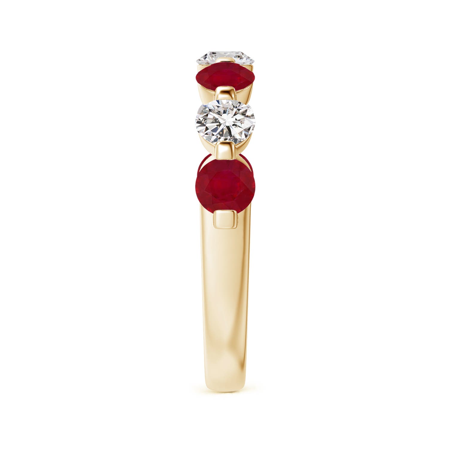 AA - Ruby / 1.53 CT / 14 KT Yellow Gold