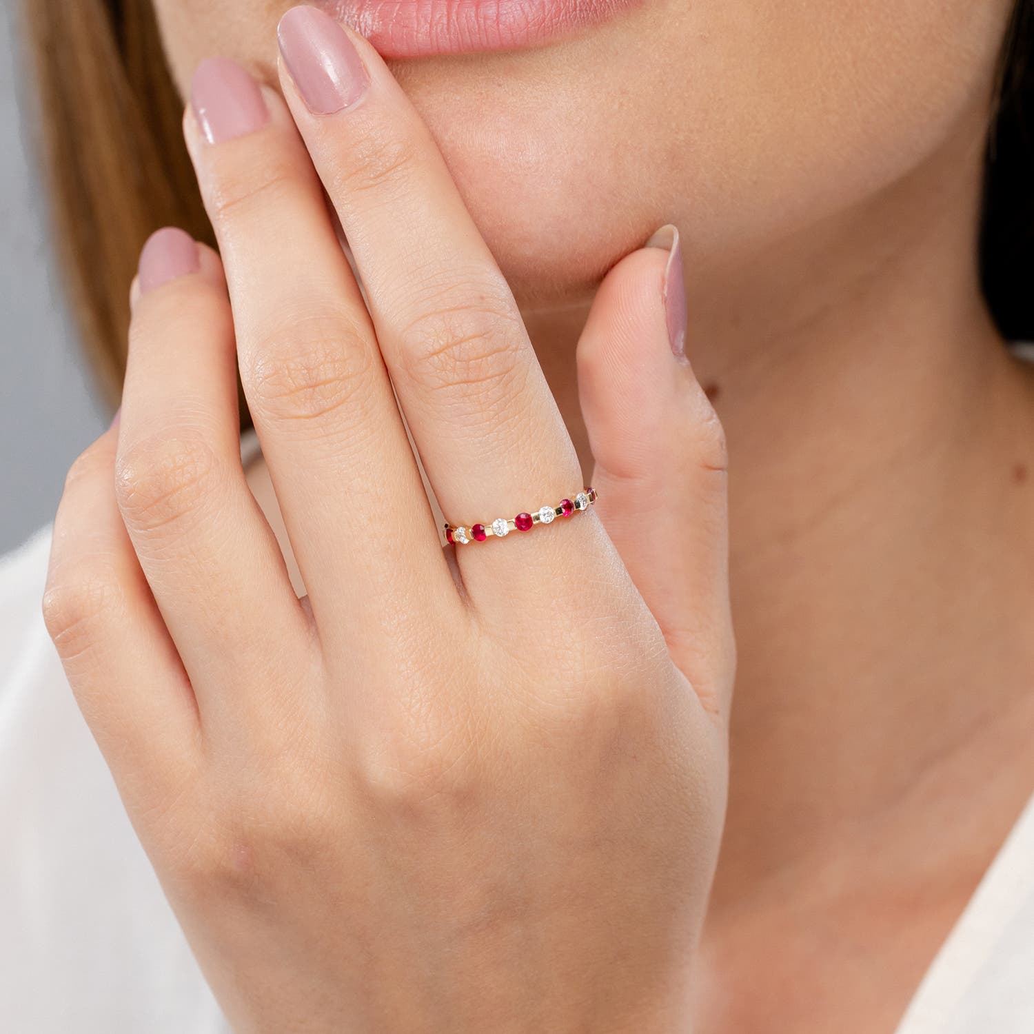 WRGD_SR0797RD lifestyle image - lifestyle 4