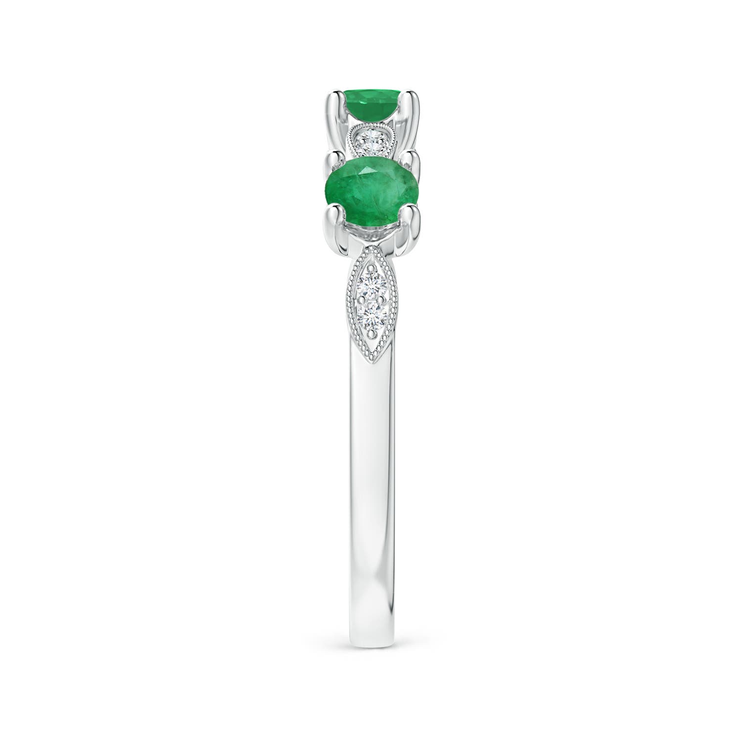 A - Emerald / 0.5 CT / 14 KT White Gold