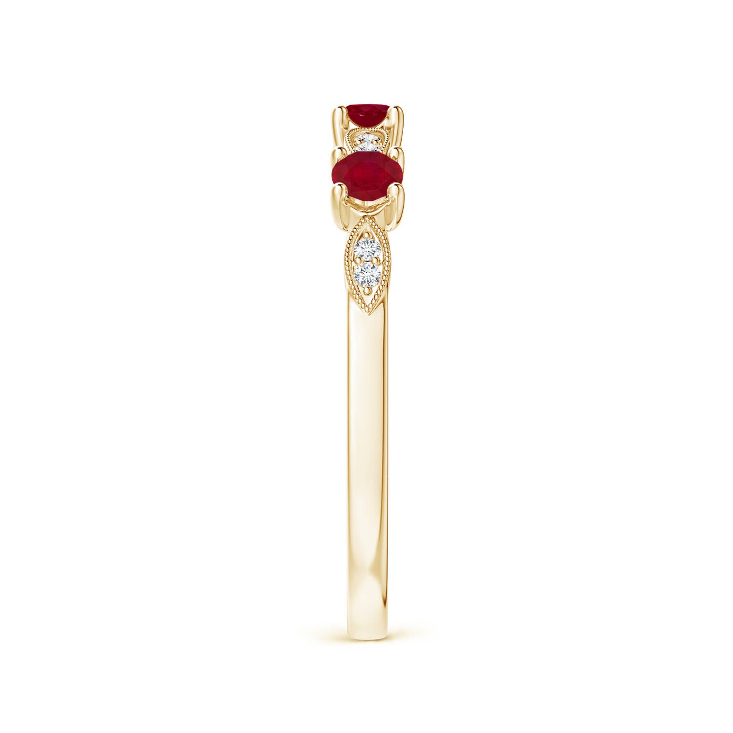 AA - Ruby / 0.34 CT / 14 KT Yellow Gold