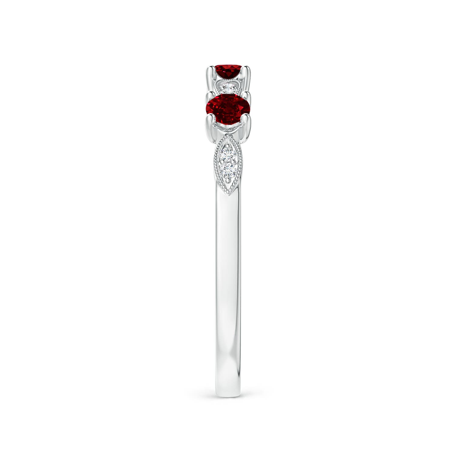 AAAA - Ruby / 0.34 CT / 14 KT White Gold