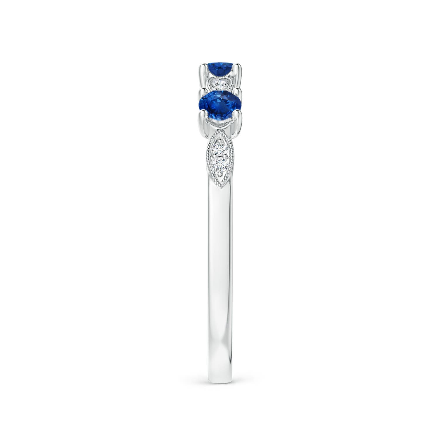 AAA - Blue Sapphire / 0.34 CT / 14 KT White Gold