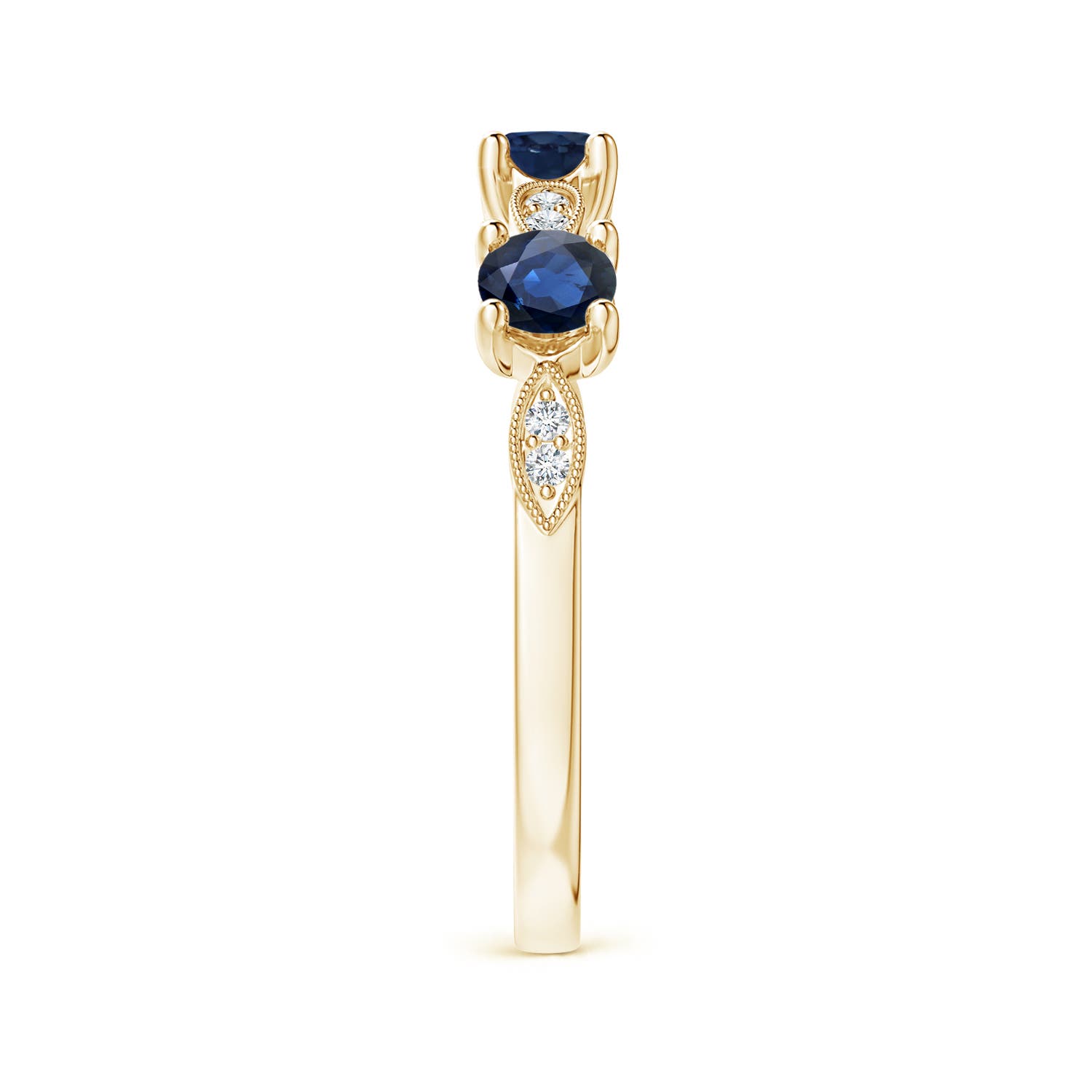 AA - Blue Sapphire / 0.71 CT / 14 KT Yellow Gold