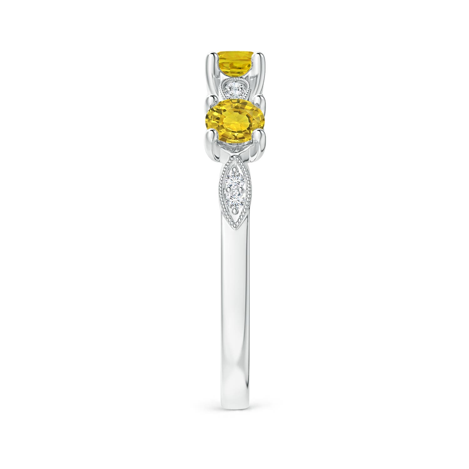 AAAA - Yellow Sapphire / 0.65 CT / 14 KT White Gold