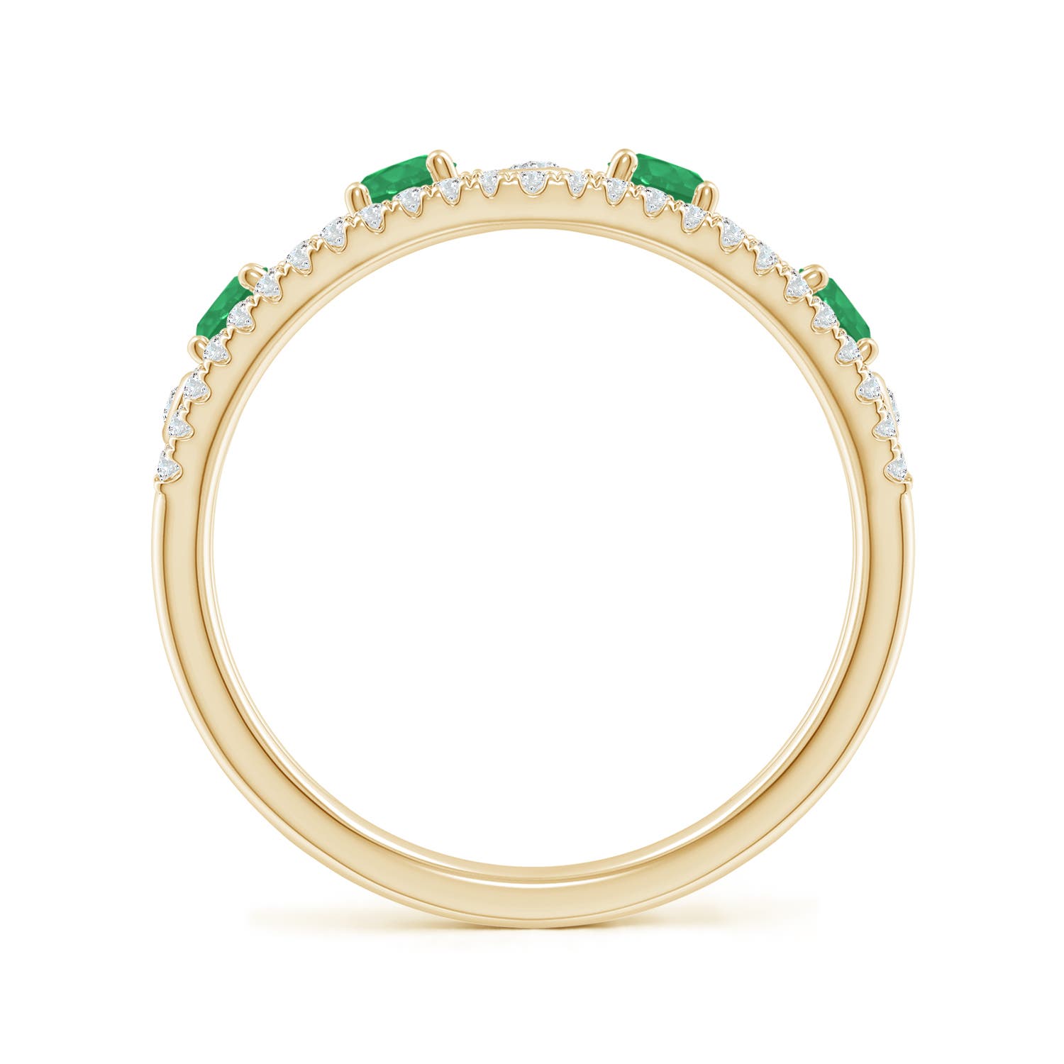 A - Emerald / 0.68 CT / 14 KT Yellow Gold