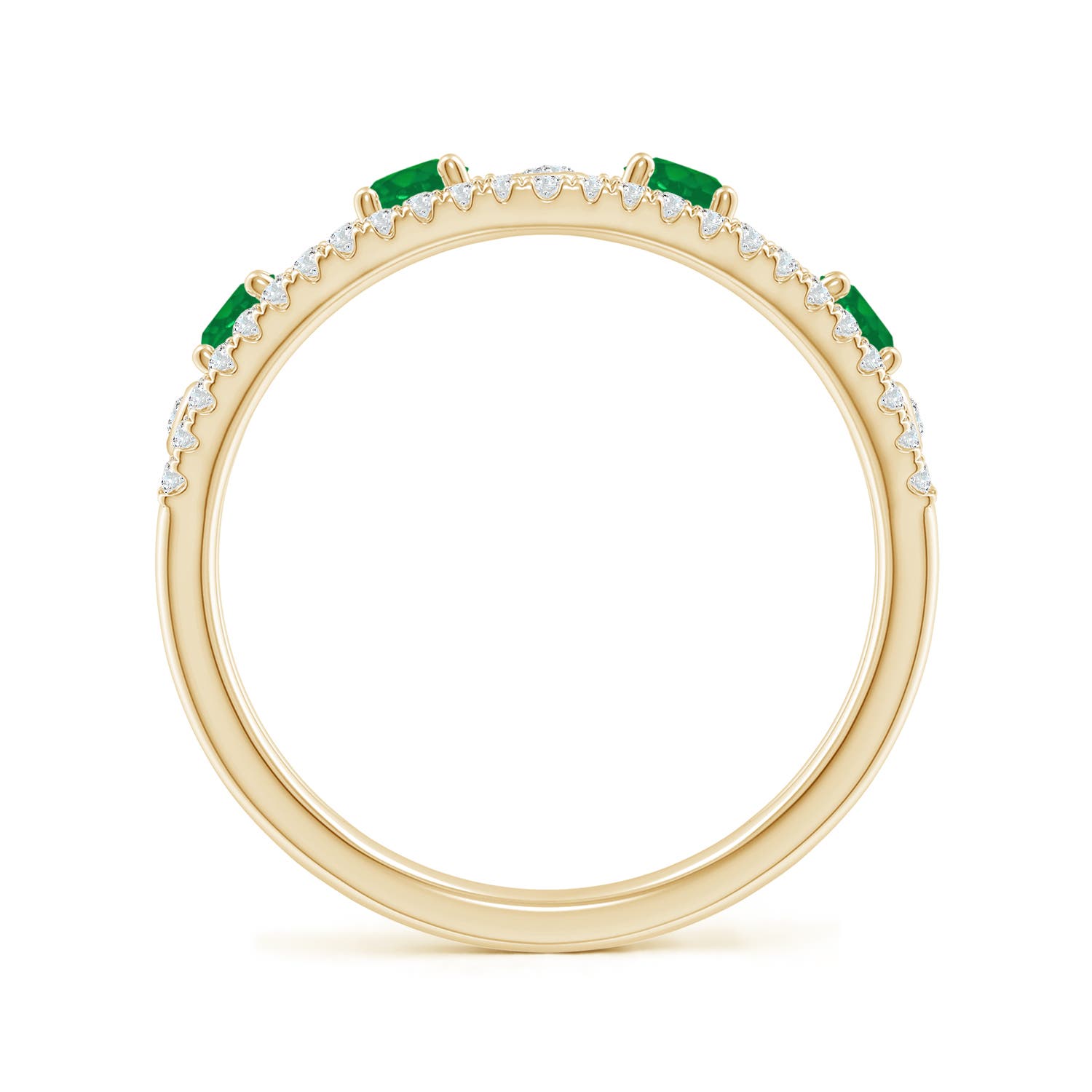 AA - Emerald / 0.68 CT / 14 KT Yellow Gold