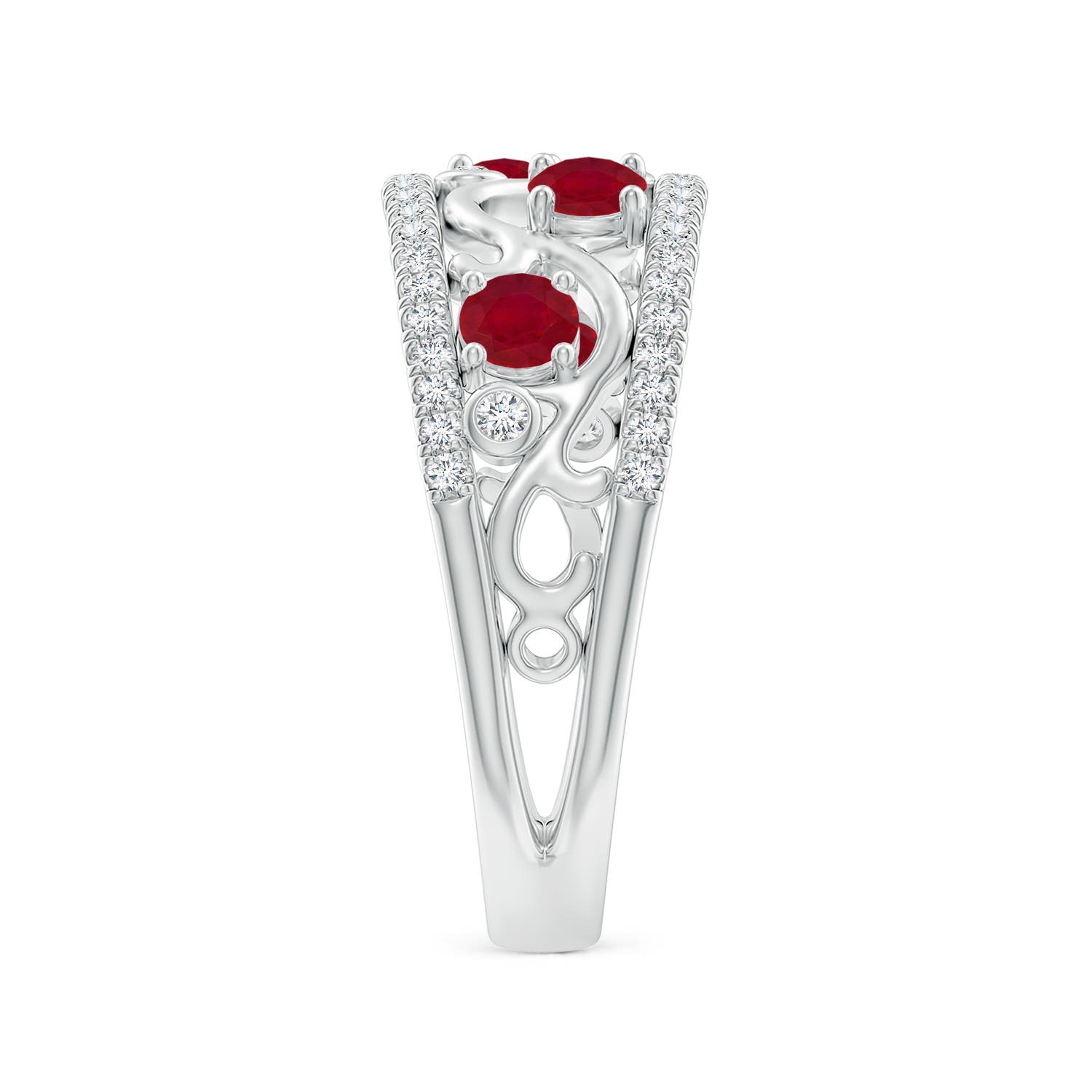 AA - Ruby / 0.88 CT / 14 KT White Gold