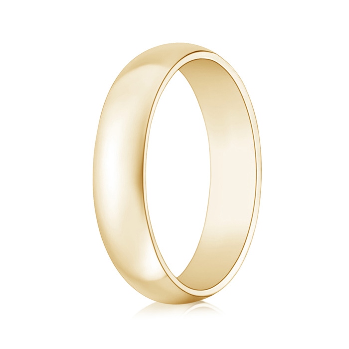 5 90 High Polished Domed Men's Comfort Fit Wedding Band in Yellow Gold