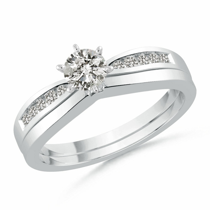 3.8mm KI3 Solitaire Round Diamond Wedding Ring Set with Plain Band in White Gold 