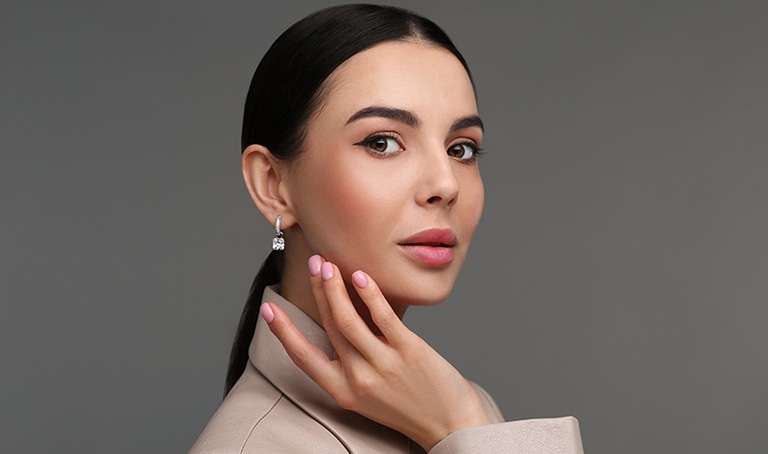 How to Style Diamond Drop Earrings for Every Outfit and Occasion