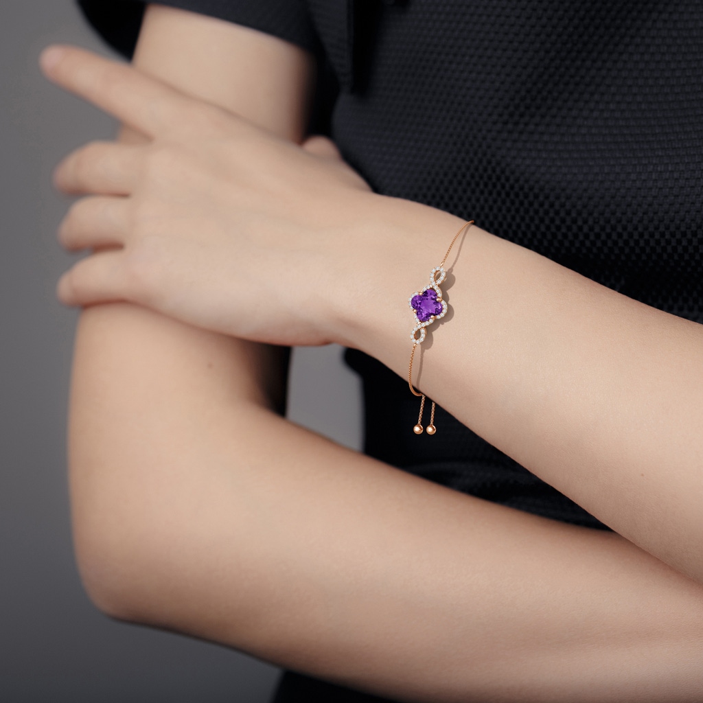 7mm AAAA Clover-Shaped Amethyst Halo Infinity Bracelet in Rose Gold - body_bra