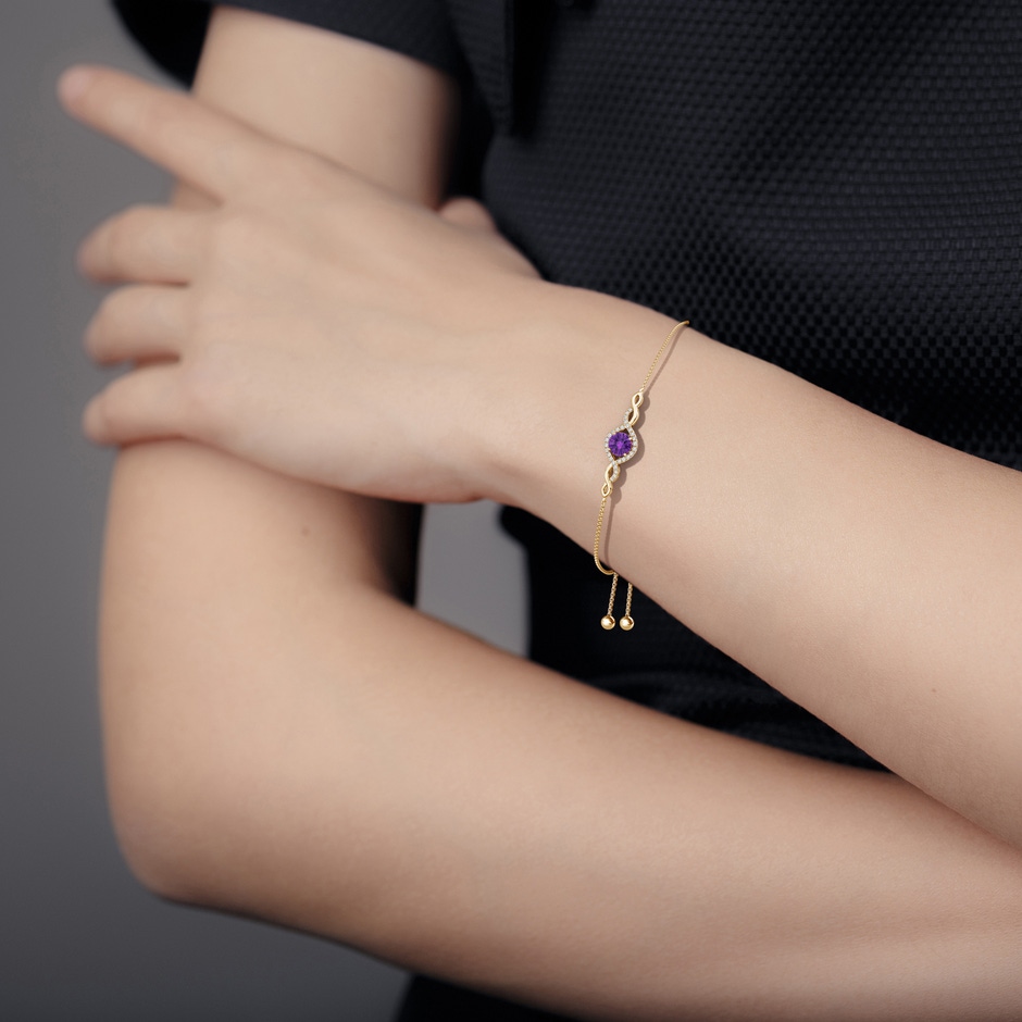 6mm AAAA Round Amethyst Infinity Bolo Bracelet in Yellow Gold body-bra