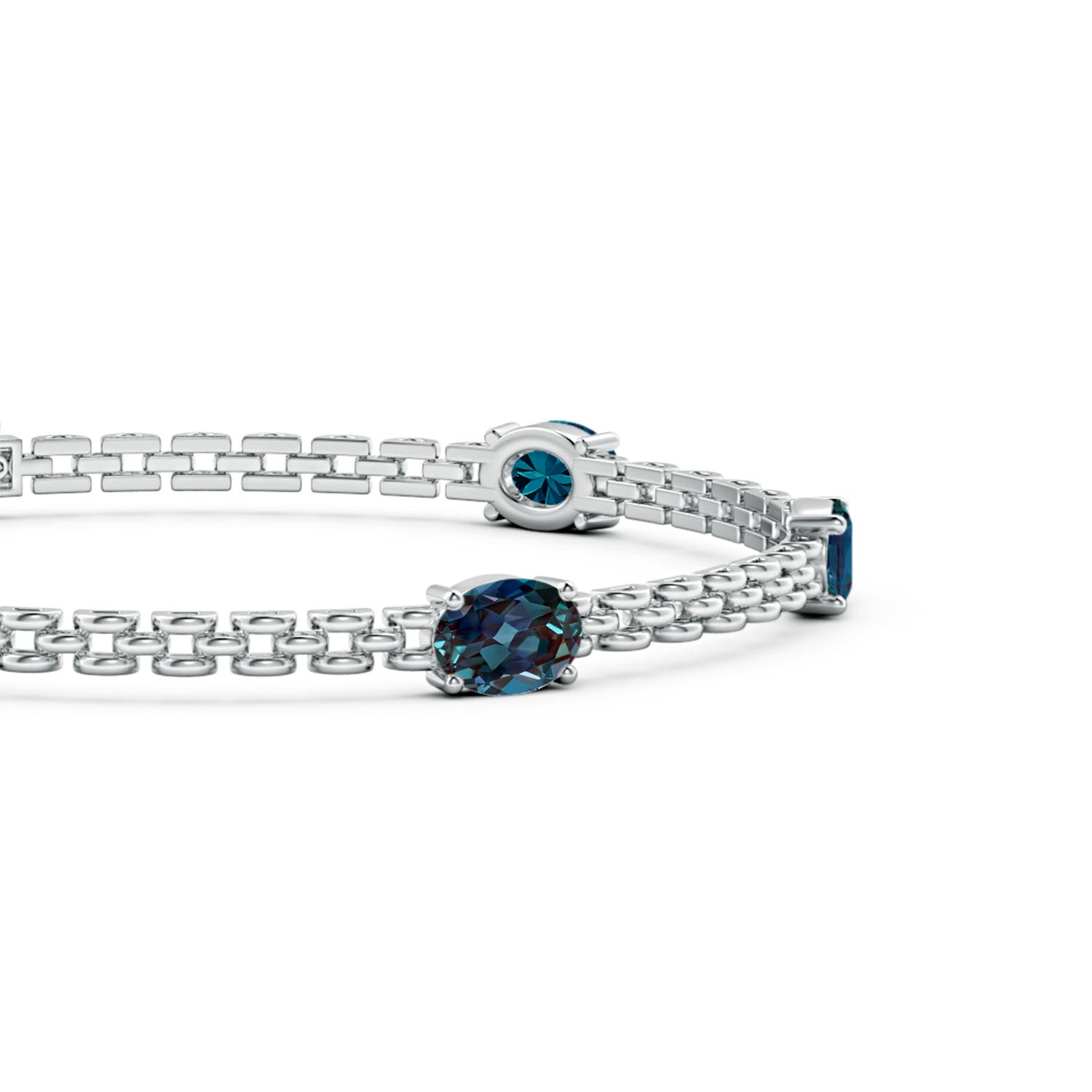 7x5mm Labgrown Five Stone Oval Lab-Grown Alexandrite Station Link Bracelet in White Gold
