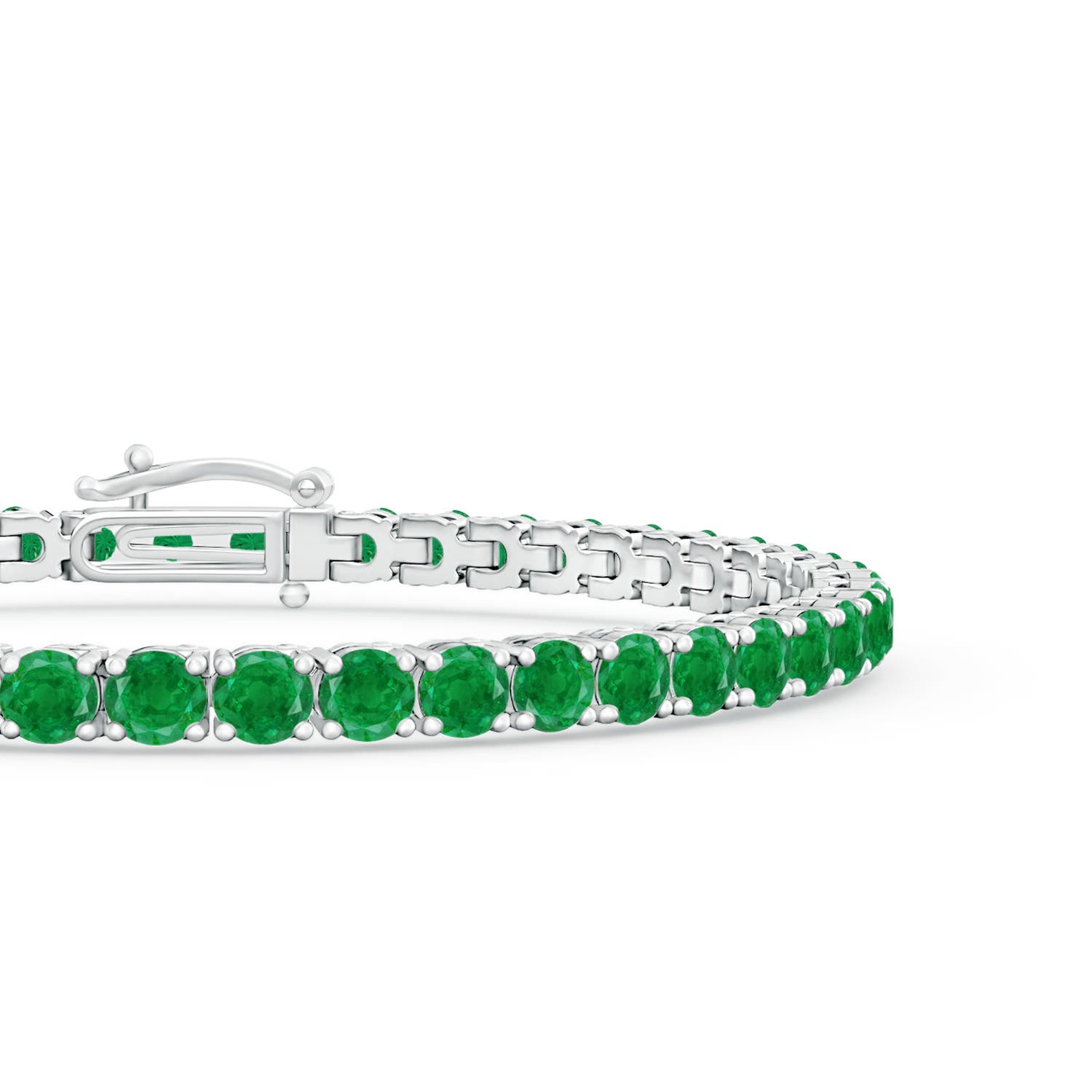 AA - Emerald / 7.35 CT / 14 KT White Gold