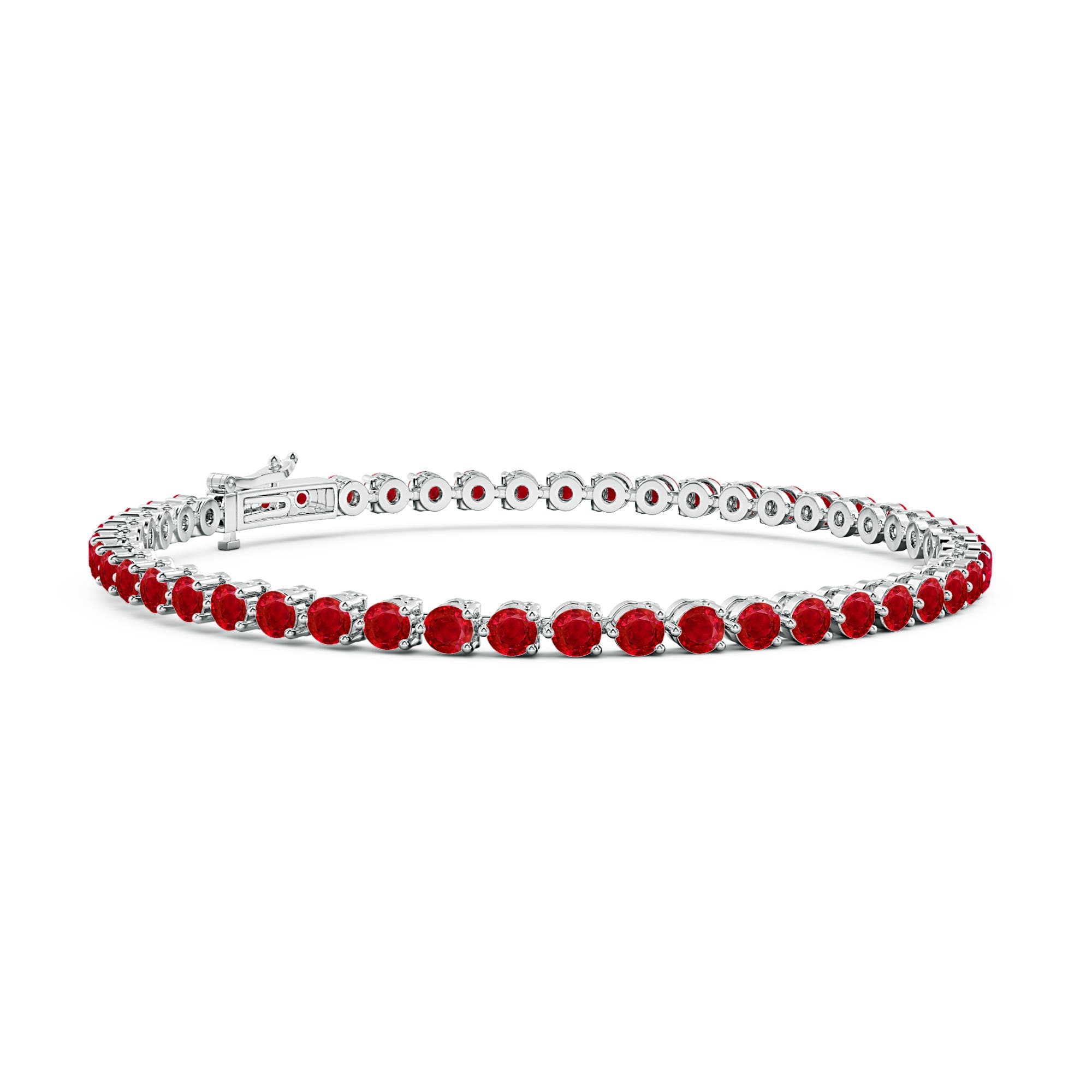 AAA - Ruby / 6.12 CT / 14 KT White Gold