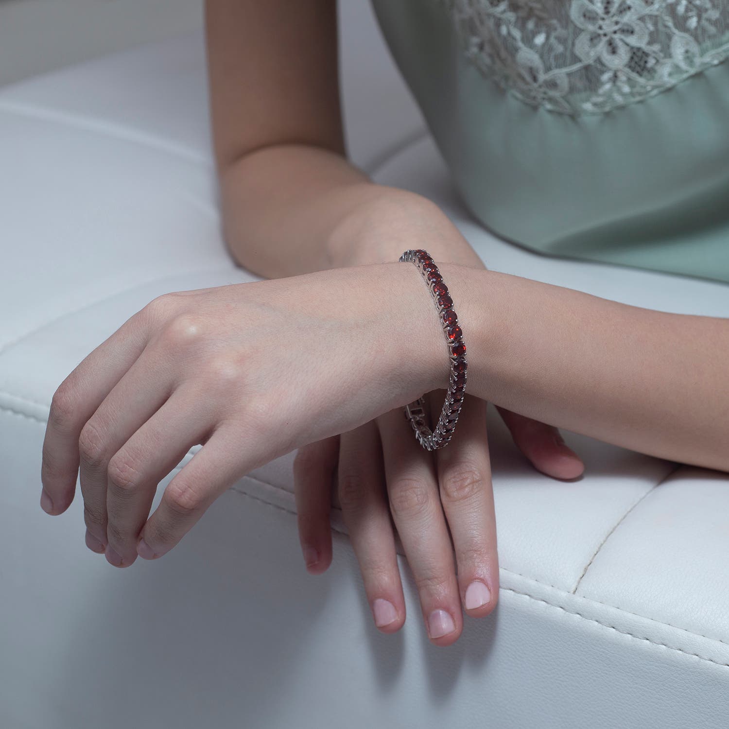 SB0186G lifestyle image - lifestyle 4