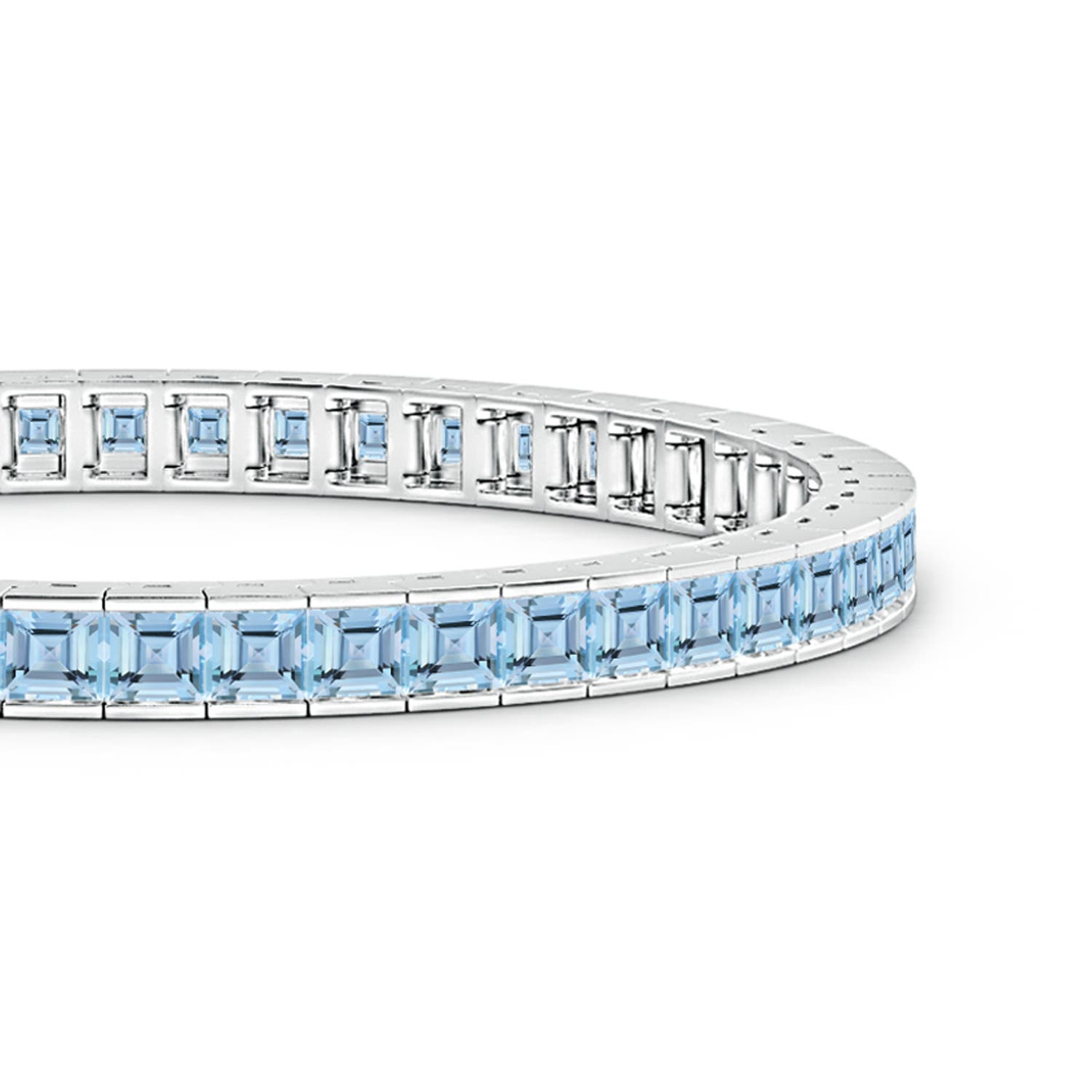 AAAA - Aquamarine / 11 CT / 14 KT White Gold