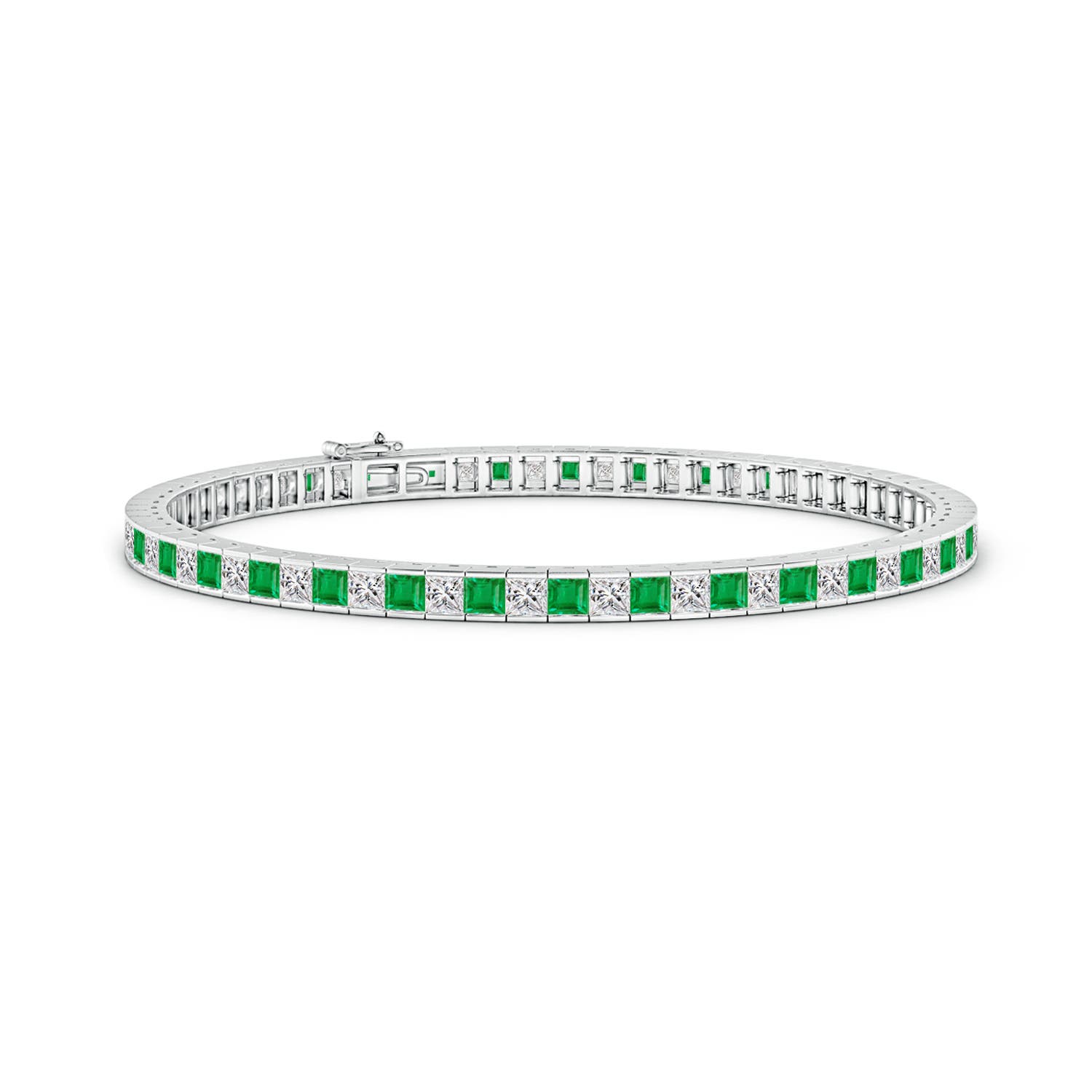 AA - Emerald / 5.07 CT / 14 KT White Gold