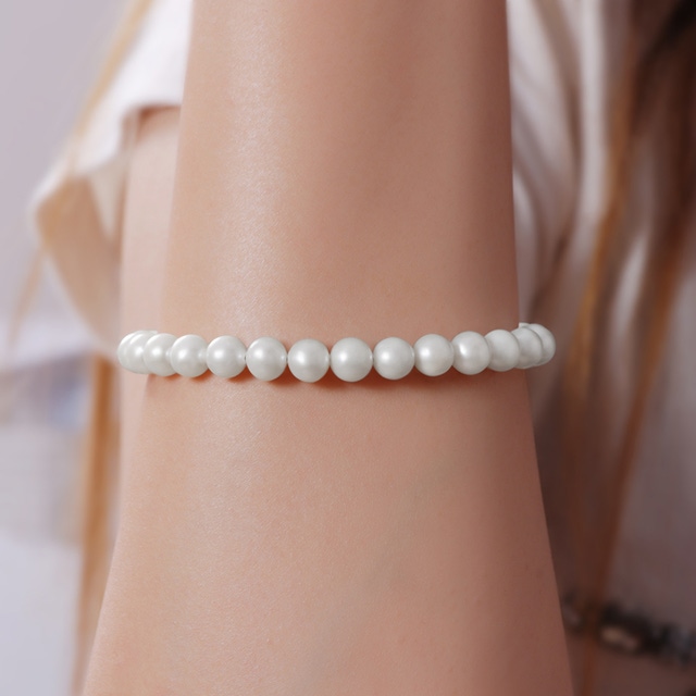 Medium Diamond Lobster Clasp for Pearl Bracelet