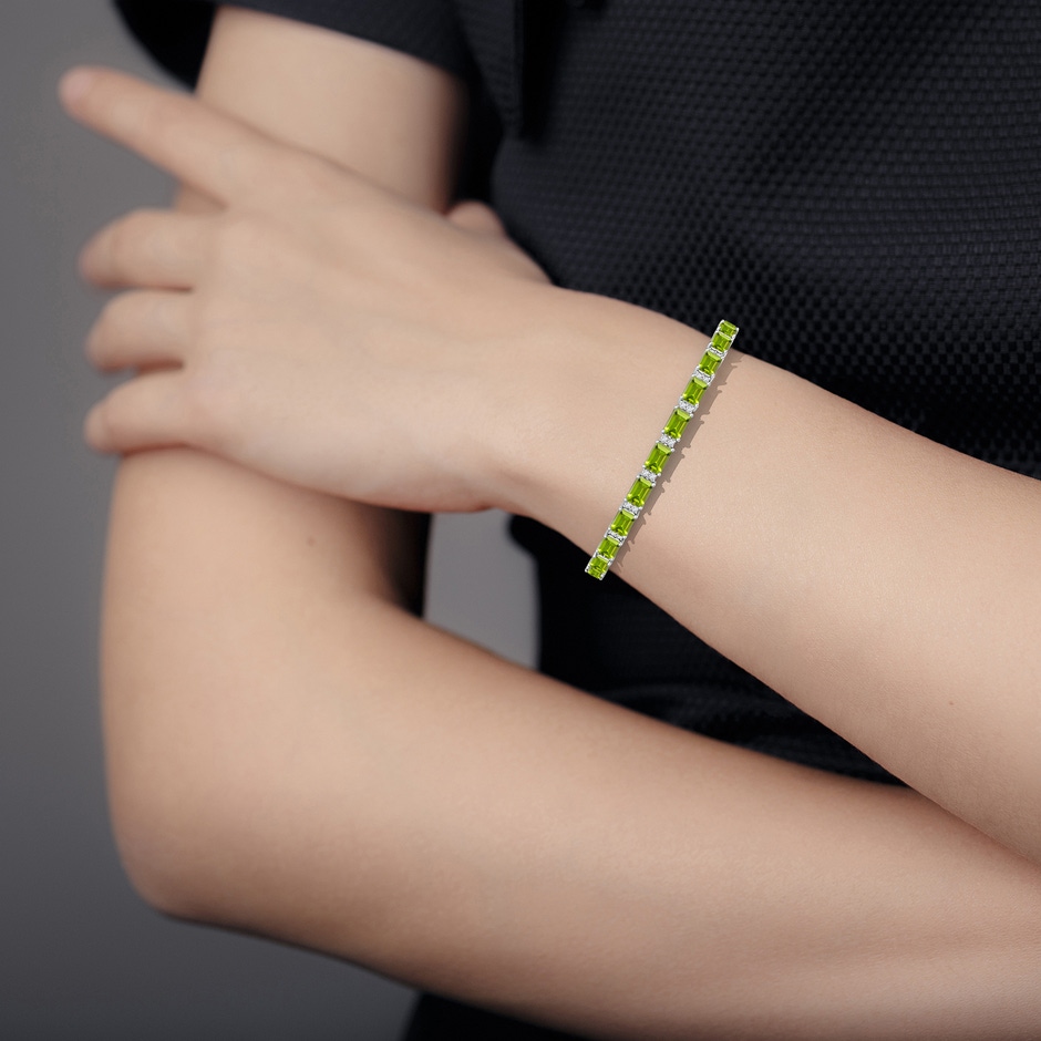 6x4mm AAA Classic Emerald-Cut Peridot Bracelet with Diamonds in White Gold body-hand