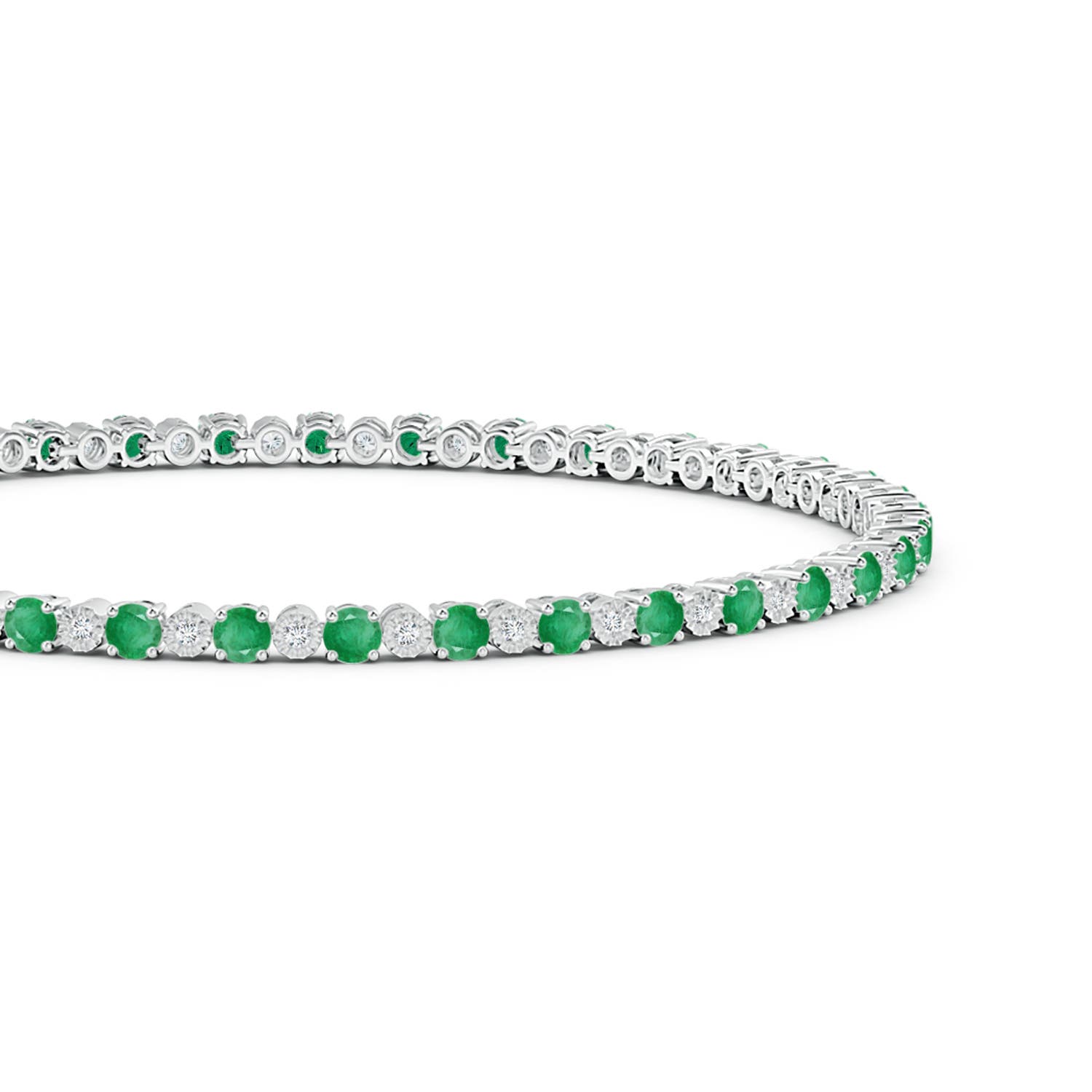 A - Emerald / 4.7 CT / 14 KT White Gold