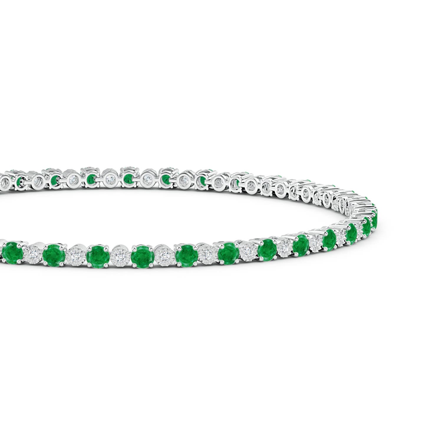 AA - Emerald / 4.7 CT / 14 KT White Gold