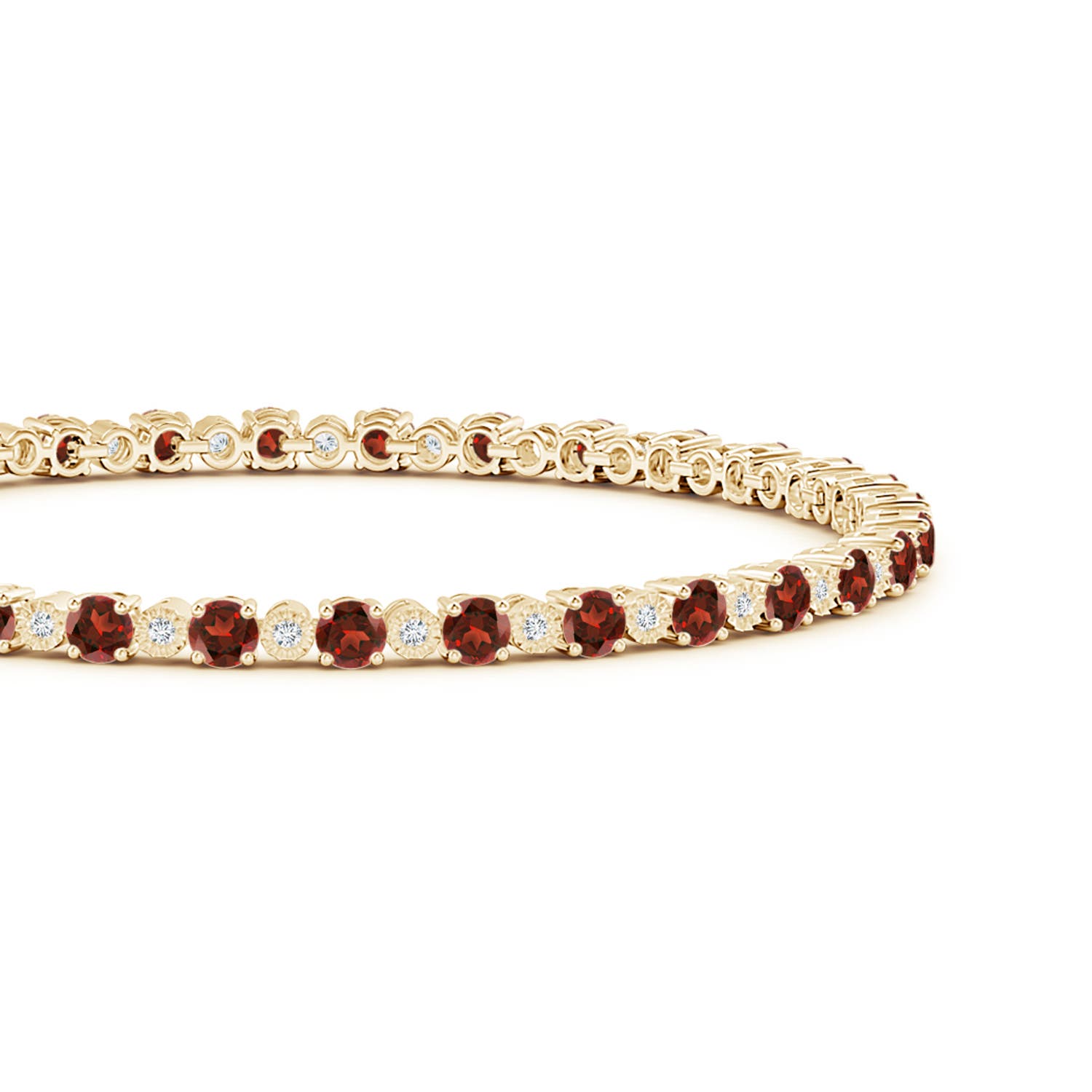 AAAA - Garnet / 7.14 CT / 14 KT Yellow Gold