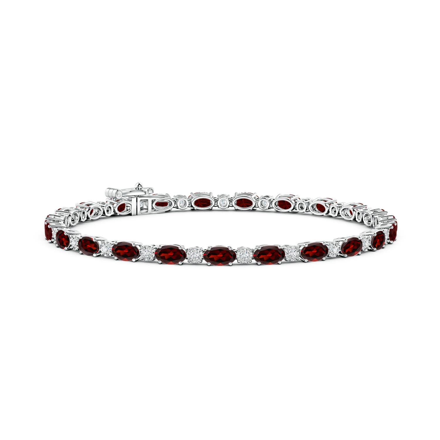 AAA - Garnet / 6.07 CT / 14 KT White Gold