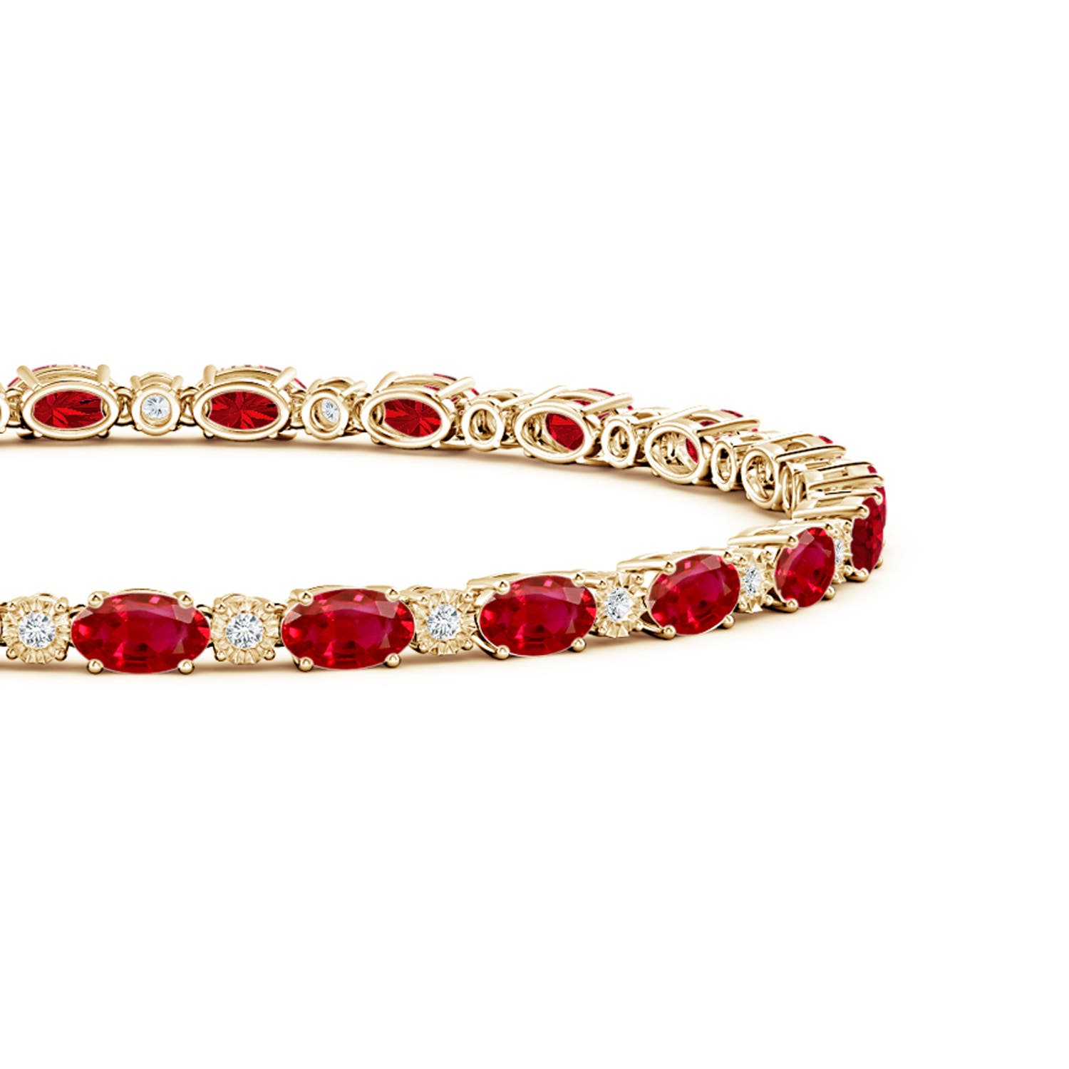 AAA - Ruby / 6.07 CT / 14 KT Yellow Gold