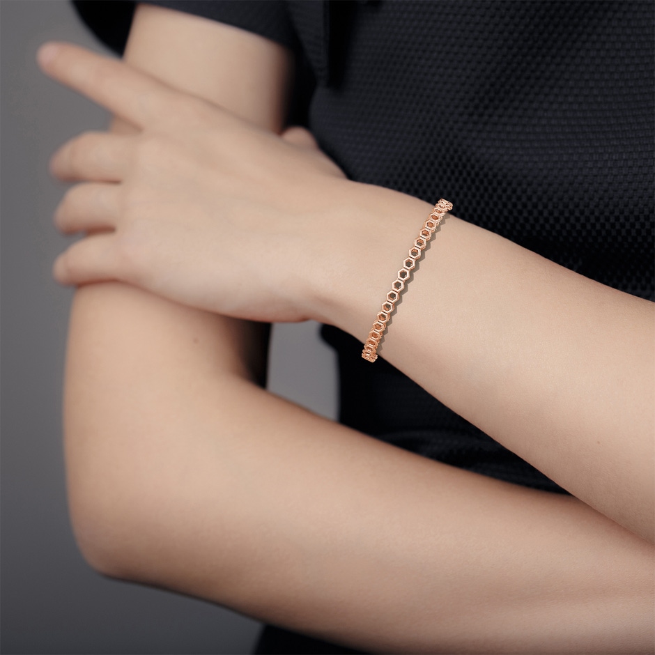 70 Bracelet Catch Open Hexagon Link Bracelet in Rose Gold body-hand