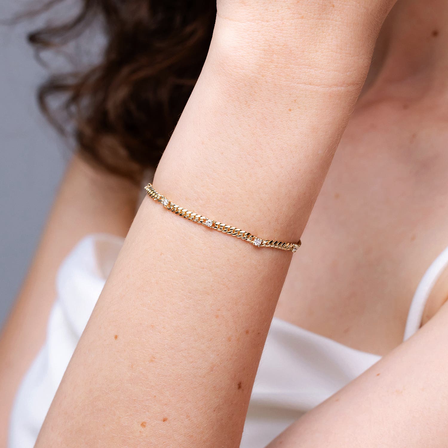 SB0436D lifestyle image - lifestyle 5