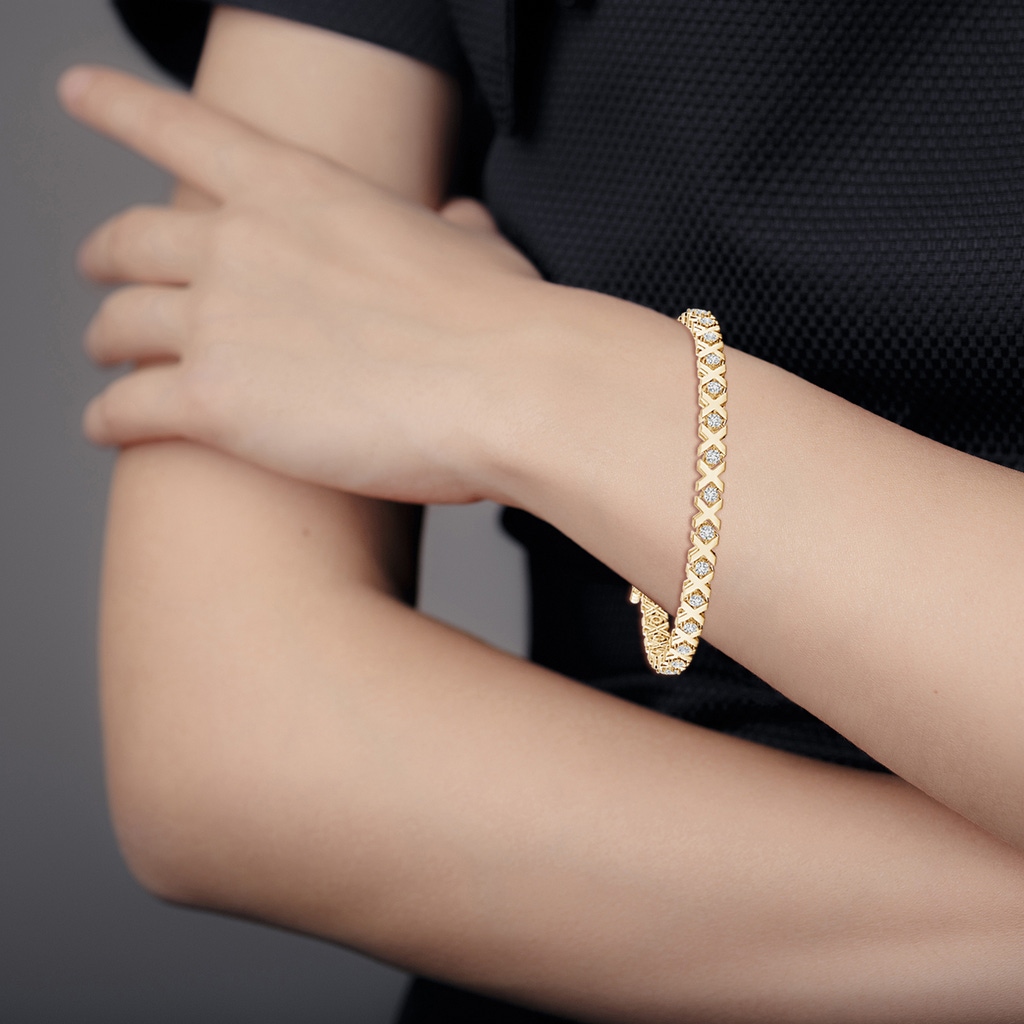 1.95mm HSI2 Round Diamond 'X' Motif Stackable Bracelet in Yellow Gold - body_bra