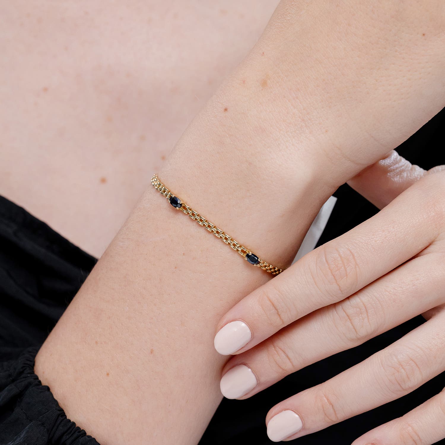 SB0461S lifestyle image - lifestyle 4