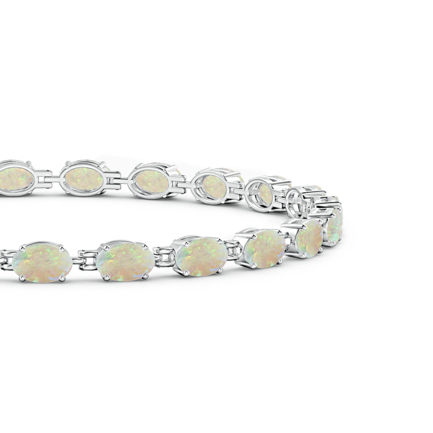 AAA - Opal / 6.44 CT / 14 KT White Gold