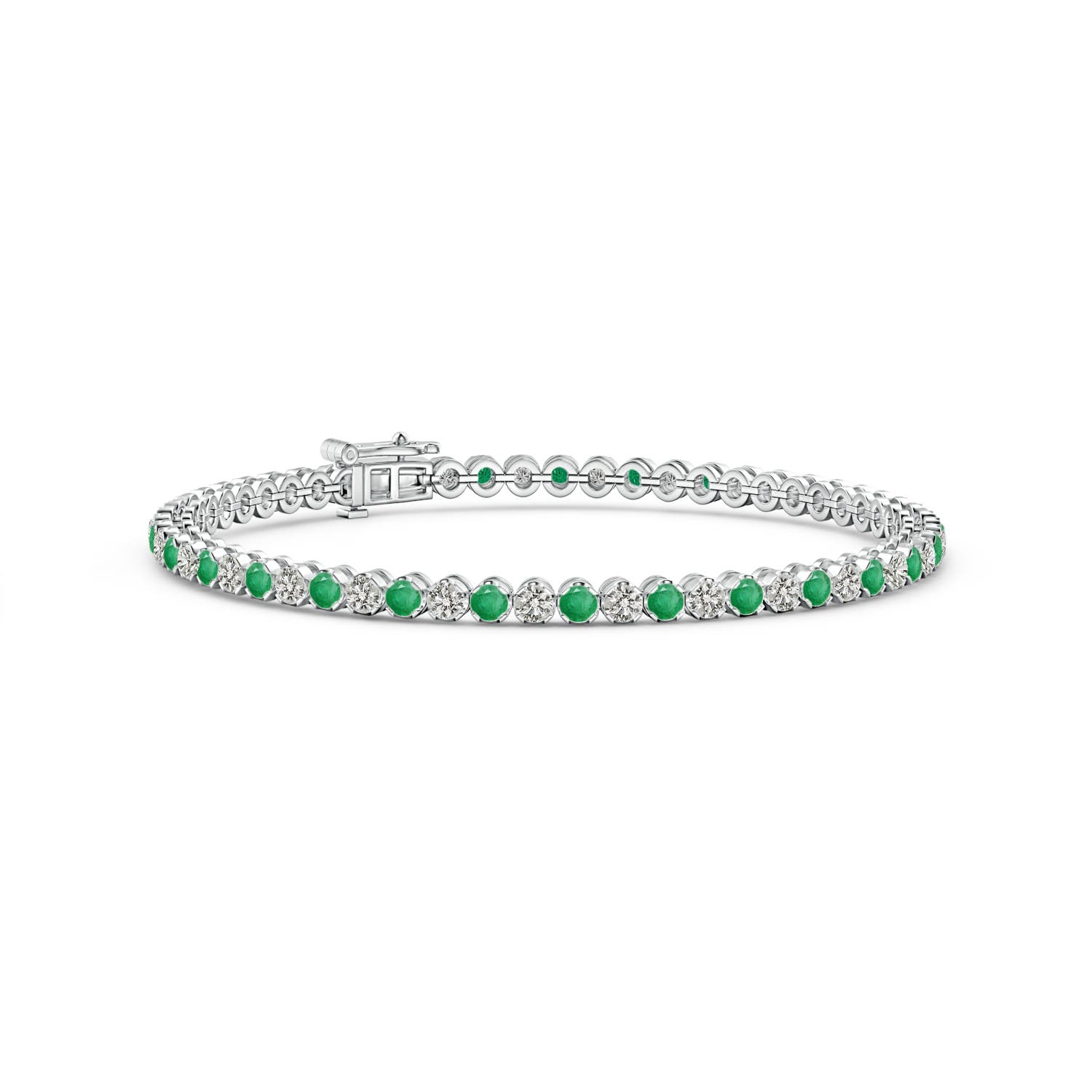 A - Emerald / 2.96 CT / 14 KT White Gold