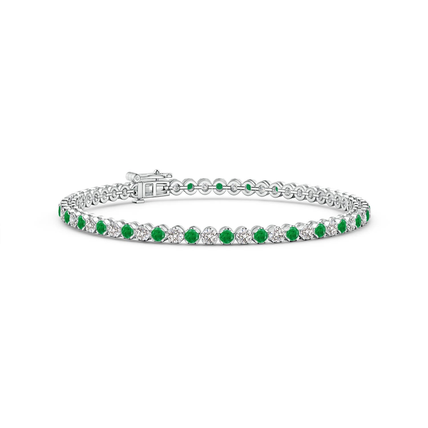 AA - Emerald / 2.96 CT / 14 KT White Gold