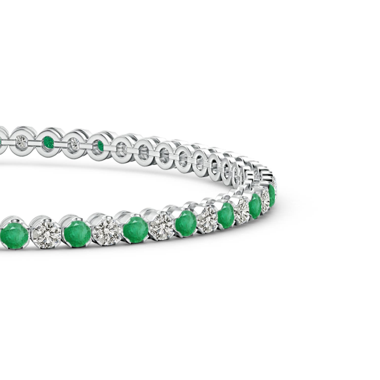 A - Emerald / 2.32 CT / 14 KT White Gold