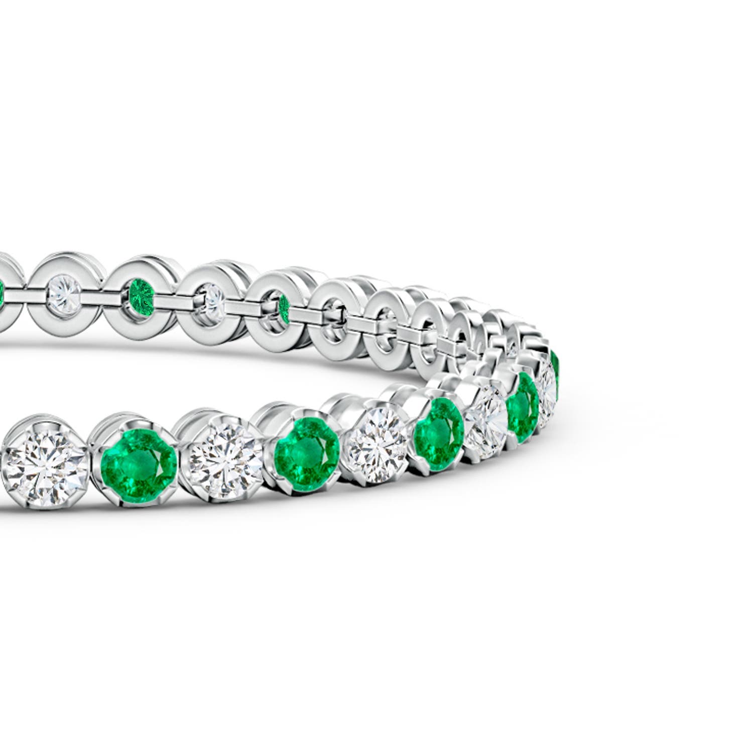 AAA - Emerald / 6.18 CT / 14 KT White Gold