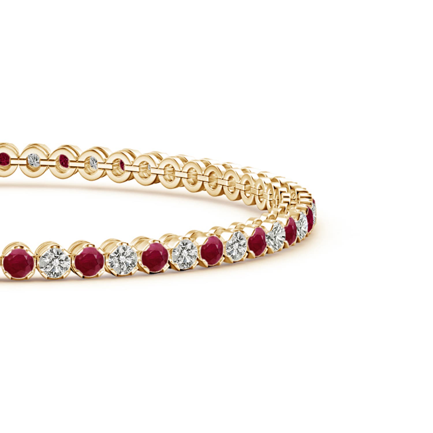 A - Ruby / 3.54 CT / 14 KT Yellow Gold