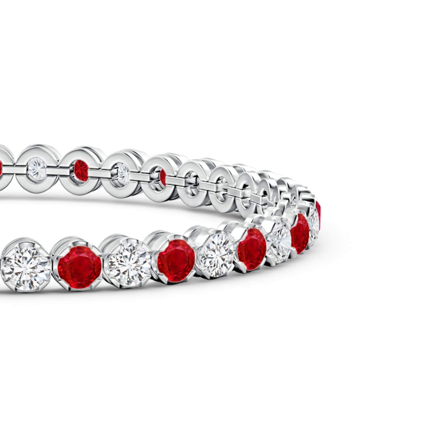 AAA - Ruby / 7.78 CT / 14 KT White Gold