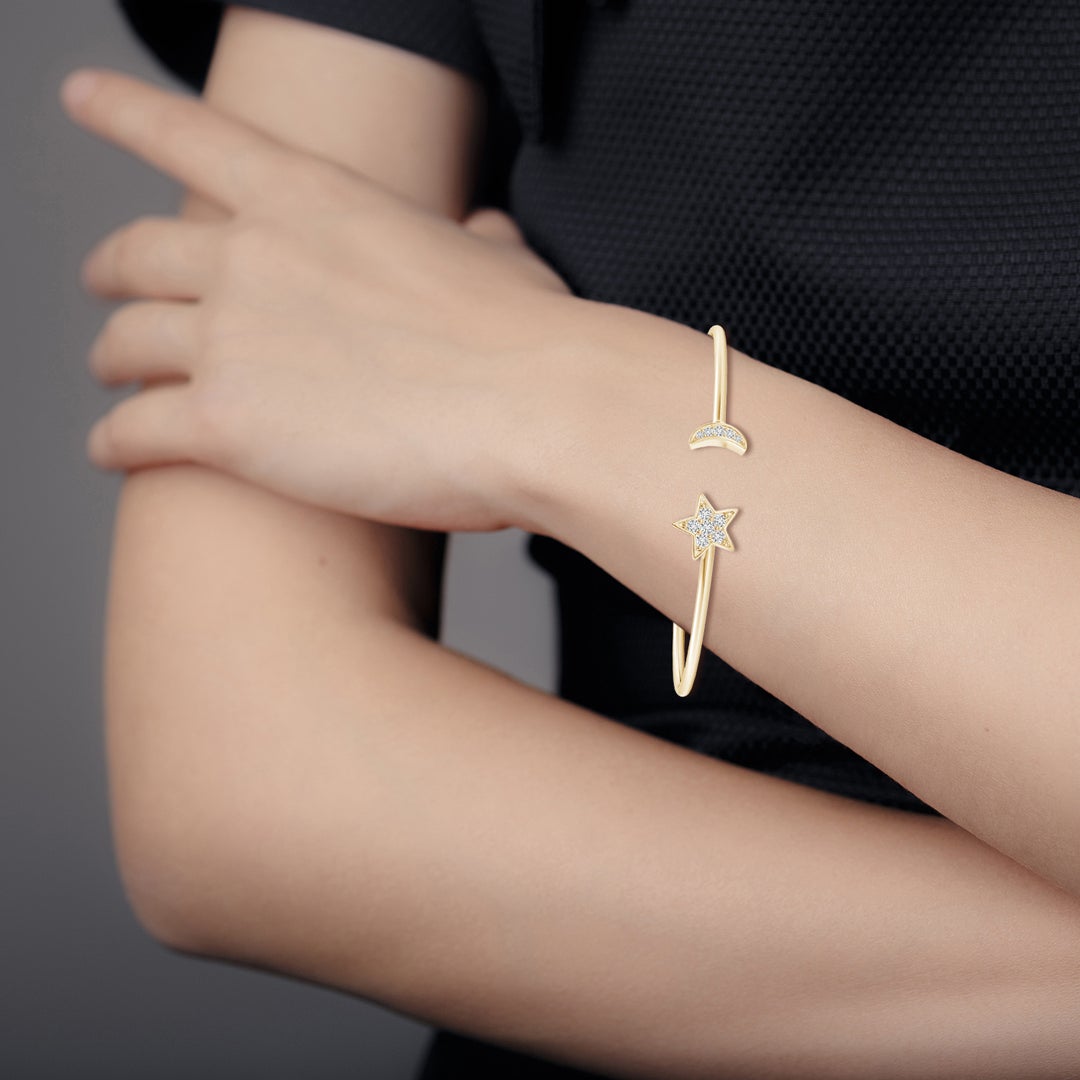 2.25mm HSI2 Pave-Set Diamond Star and Moon Flex Bangle in Yellow Gold - body_view 2