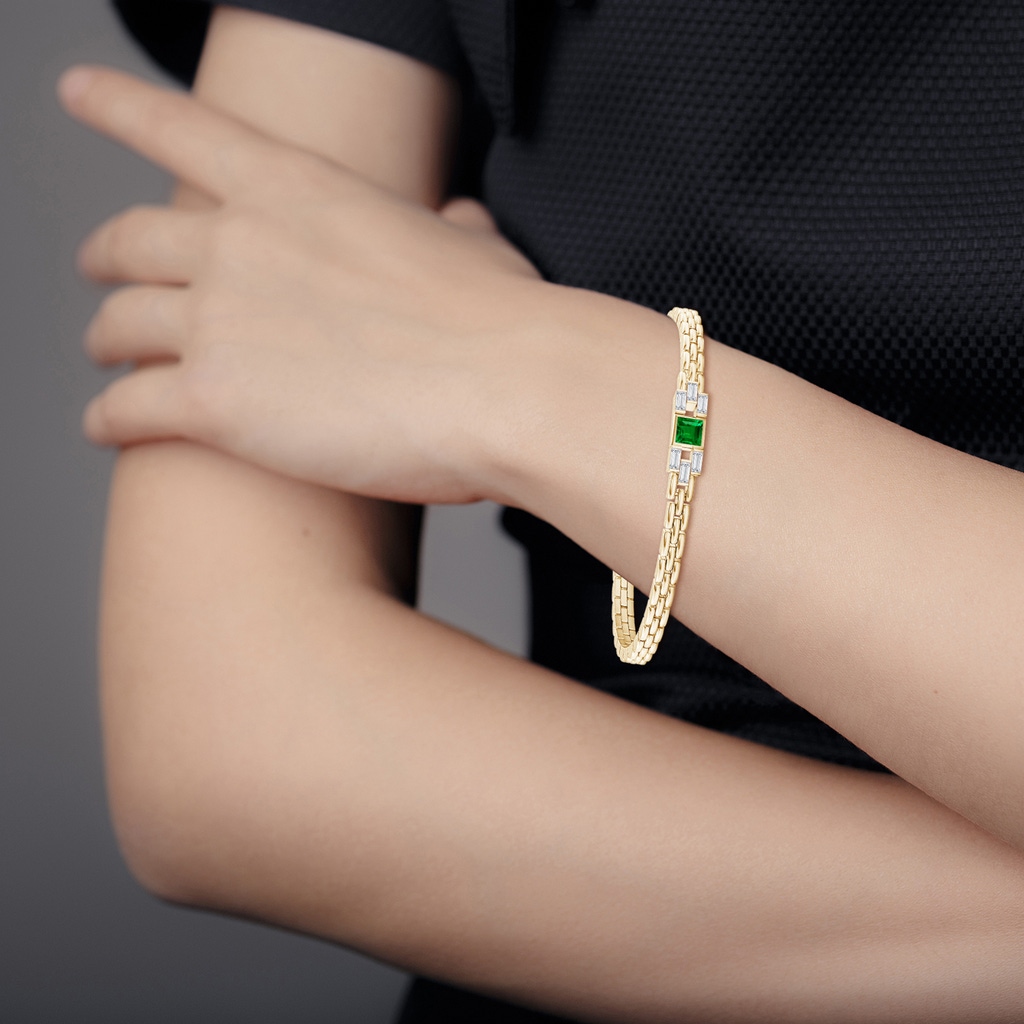 4mm AAAA Square Emerald & Baguette Diamond Rectangle Link Bracelet in Yellow Gold Body-Bre