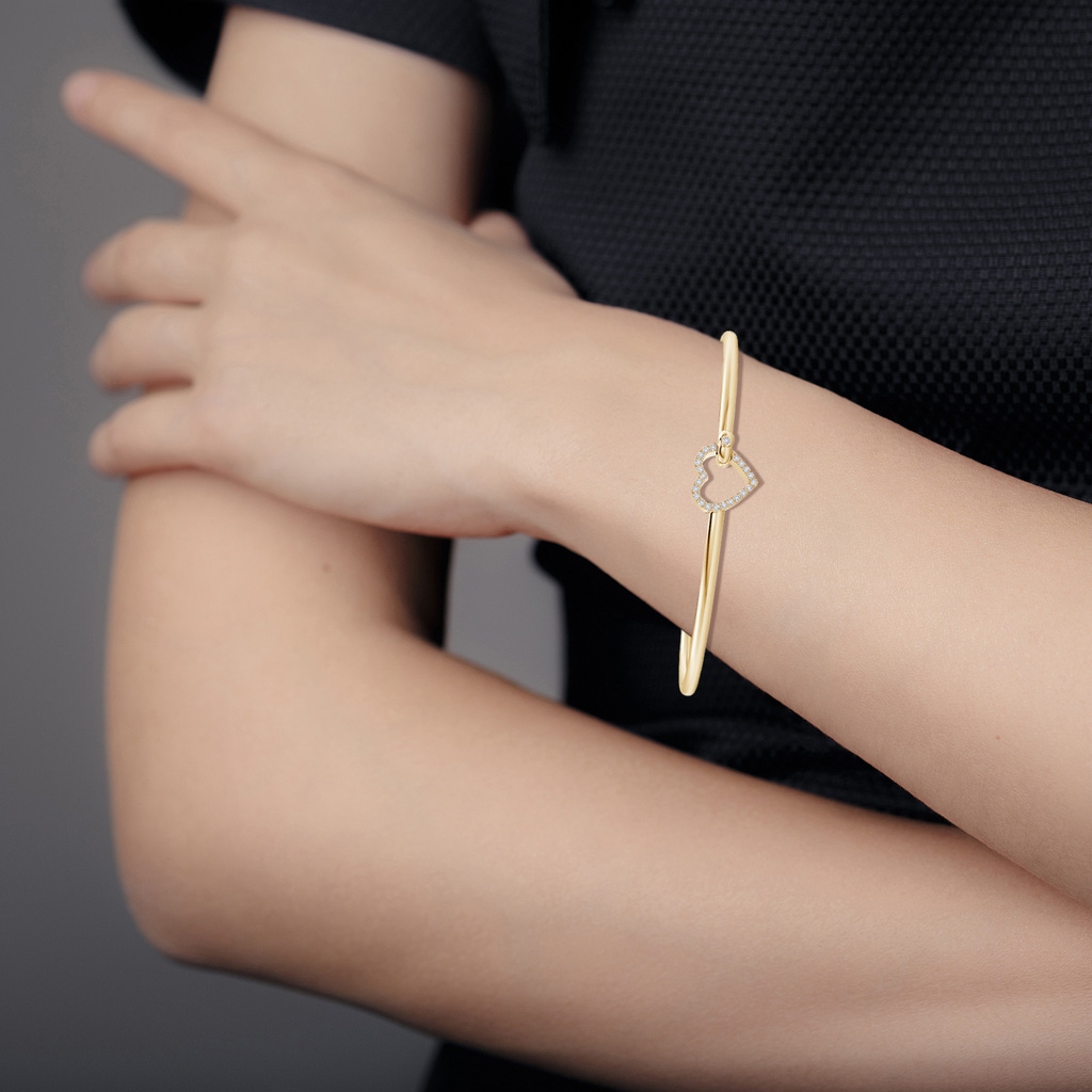1.3mm HSI2 Diamond Open Heart Hook & Eye Flex Bracelet in Yellow Gold - body_bra