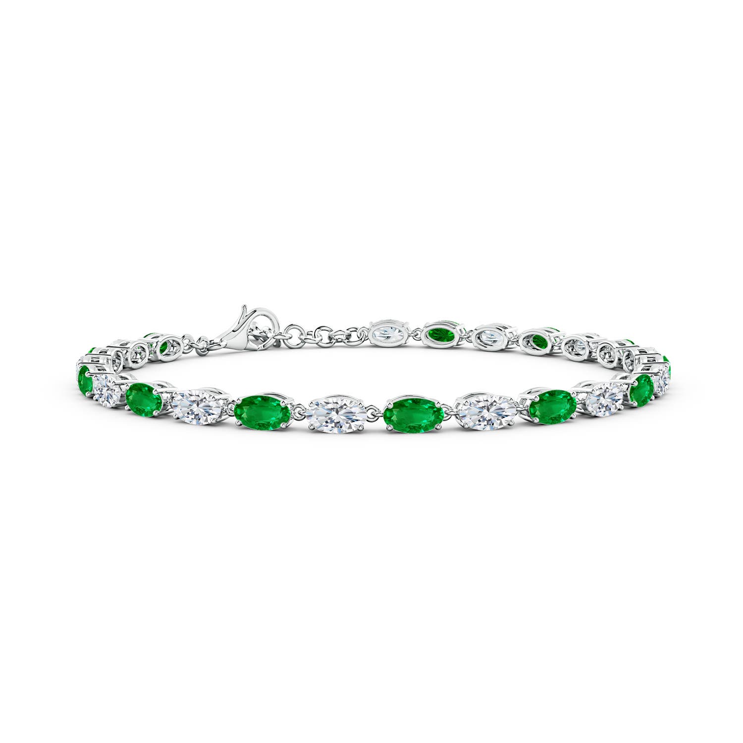 AAAA - Emerald / 4.92 CT / 14 KT White Gold