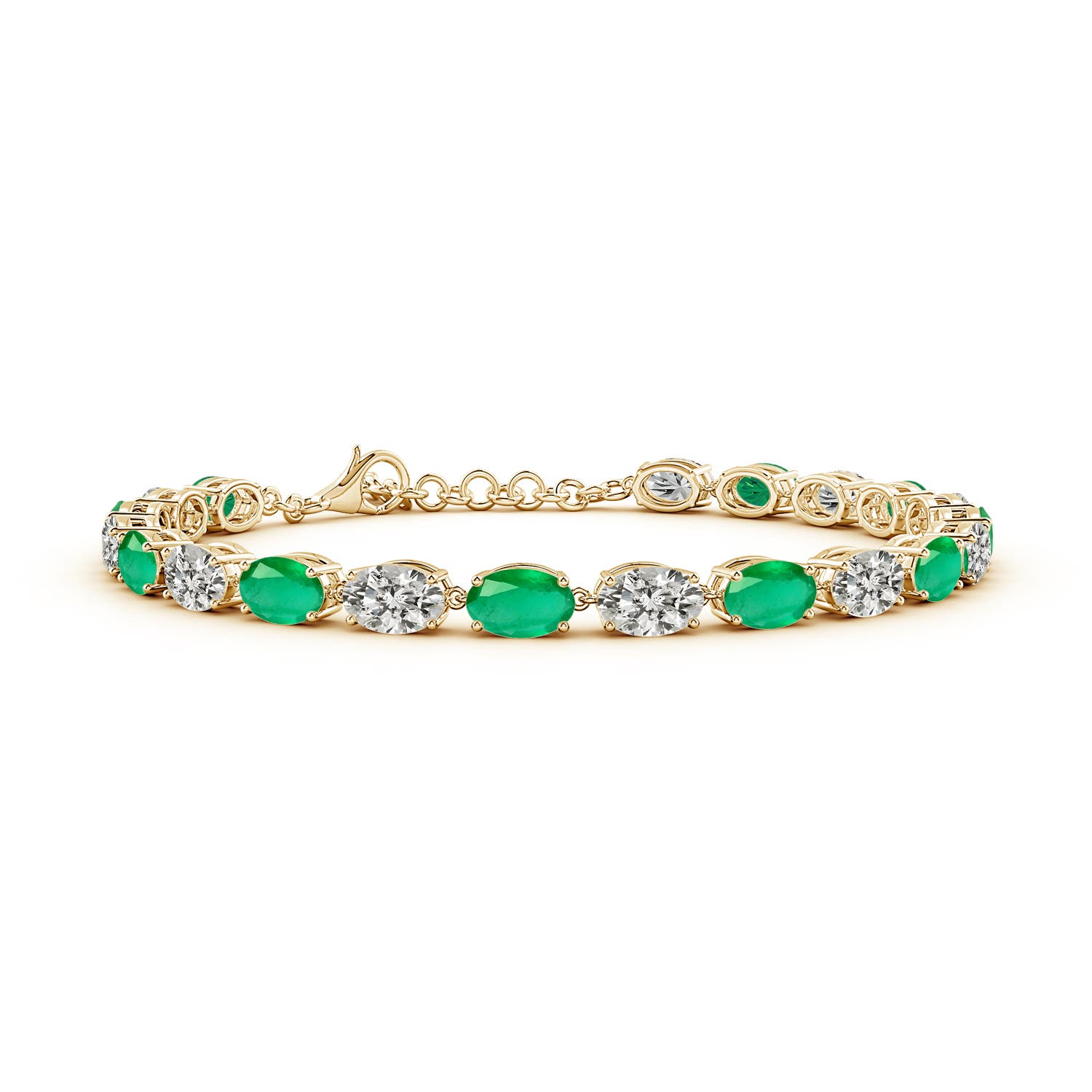 A - Emerald / 8.3 CT / 14 KT Yellow Gold