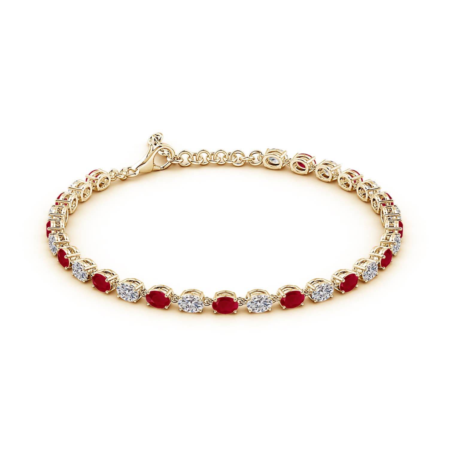 AA - Ruby / 4.48 CT / 14 KT Yellow Gold