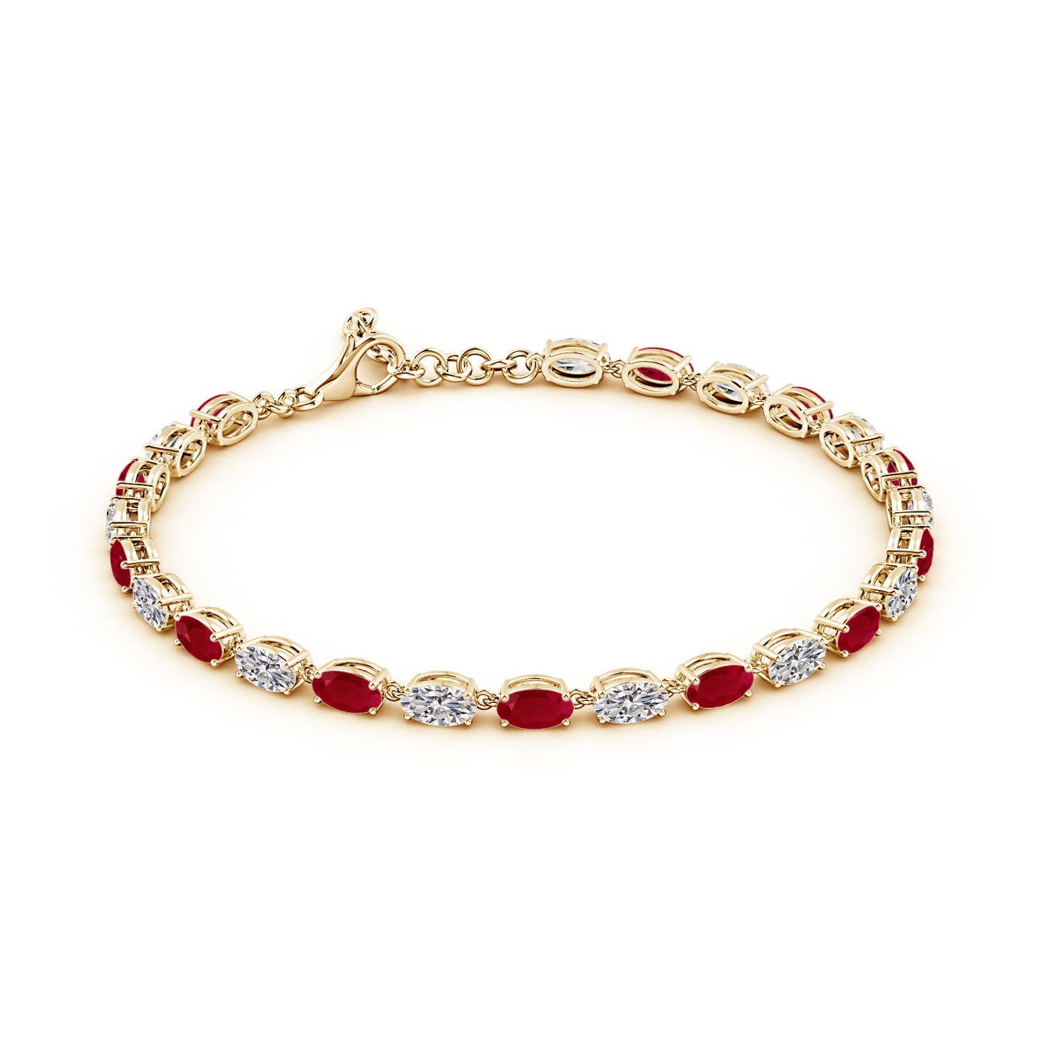 AA - Ruby / 5.52 CT / 14 KT Yellow Gold