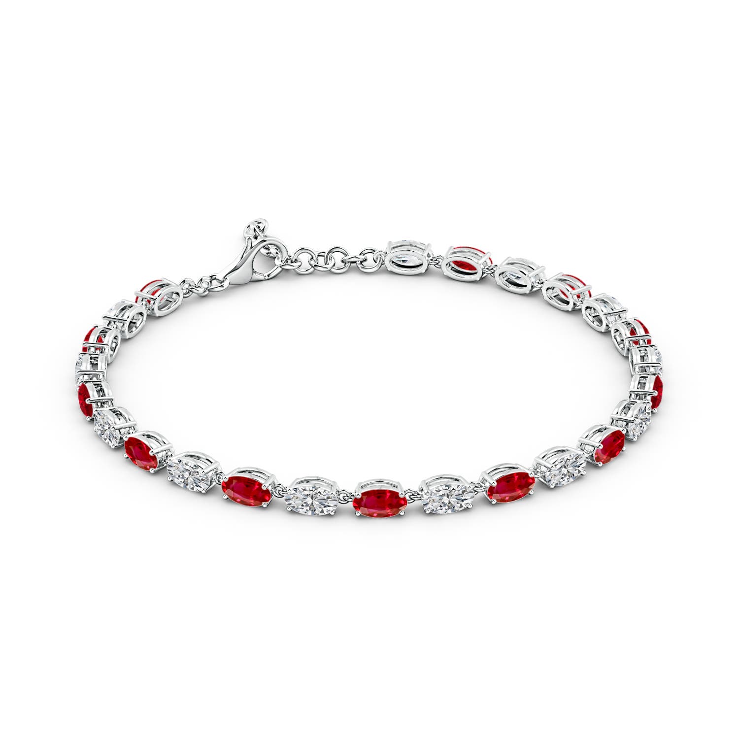 AAA - Ruby / 5.52 CT / 14 KT White Gold