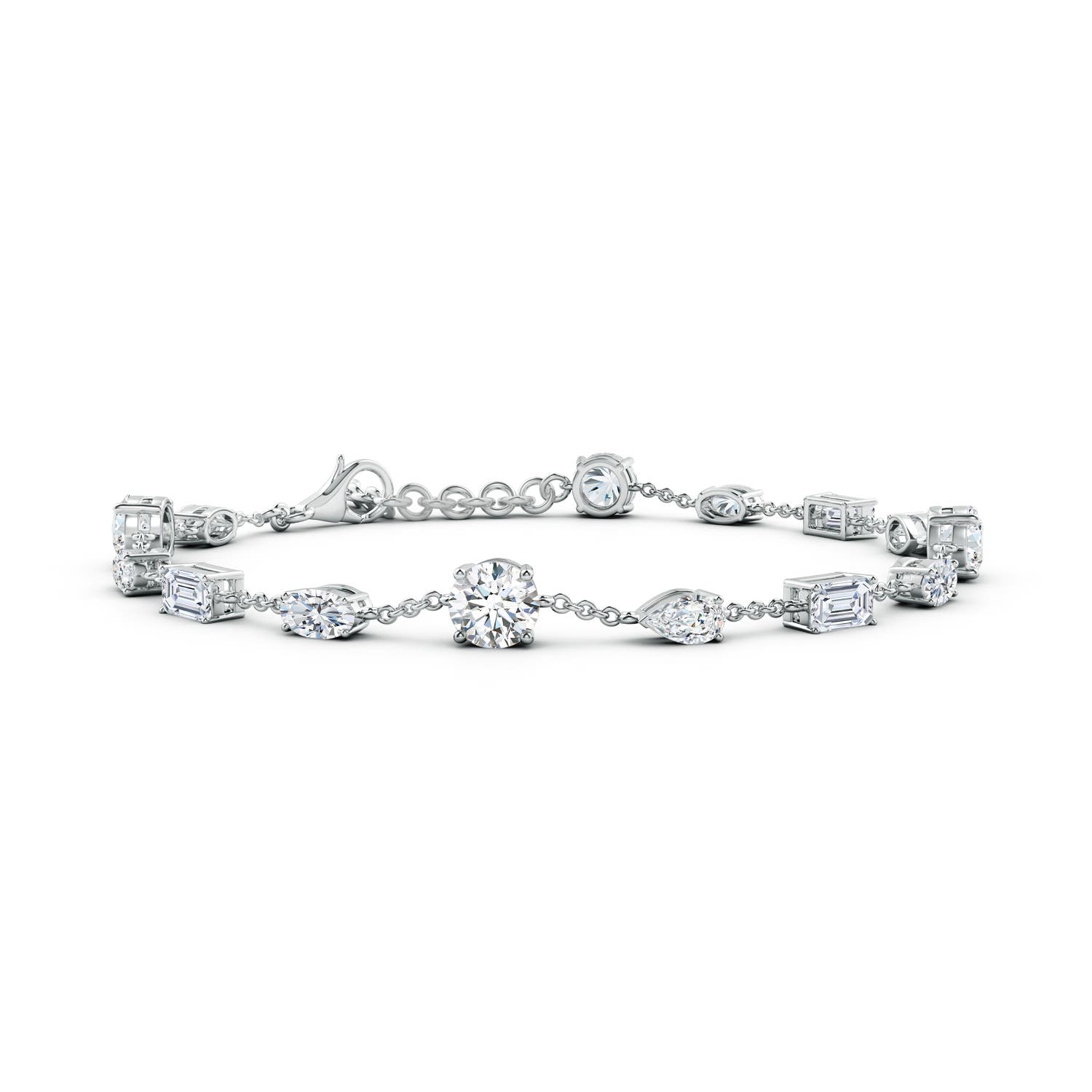 5.1mm GVS2 Multi-Shape Diamond Station Bracelet in White Gold