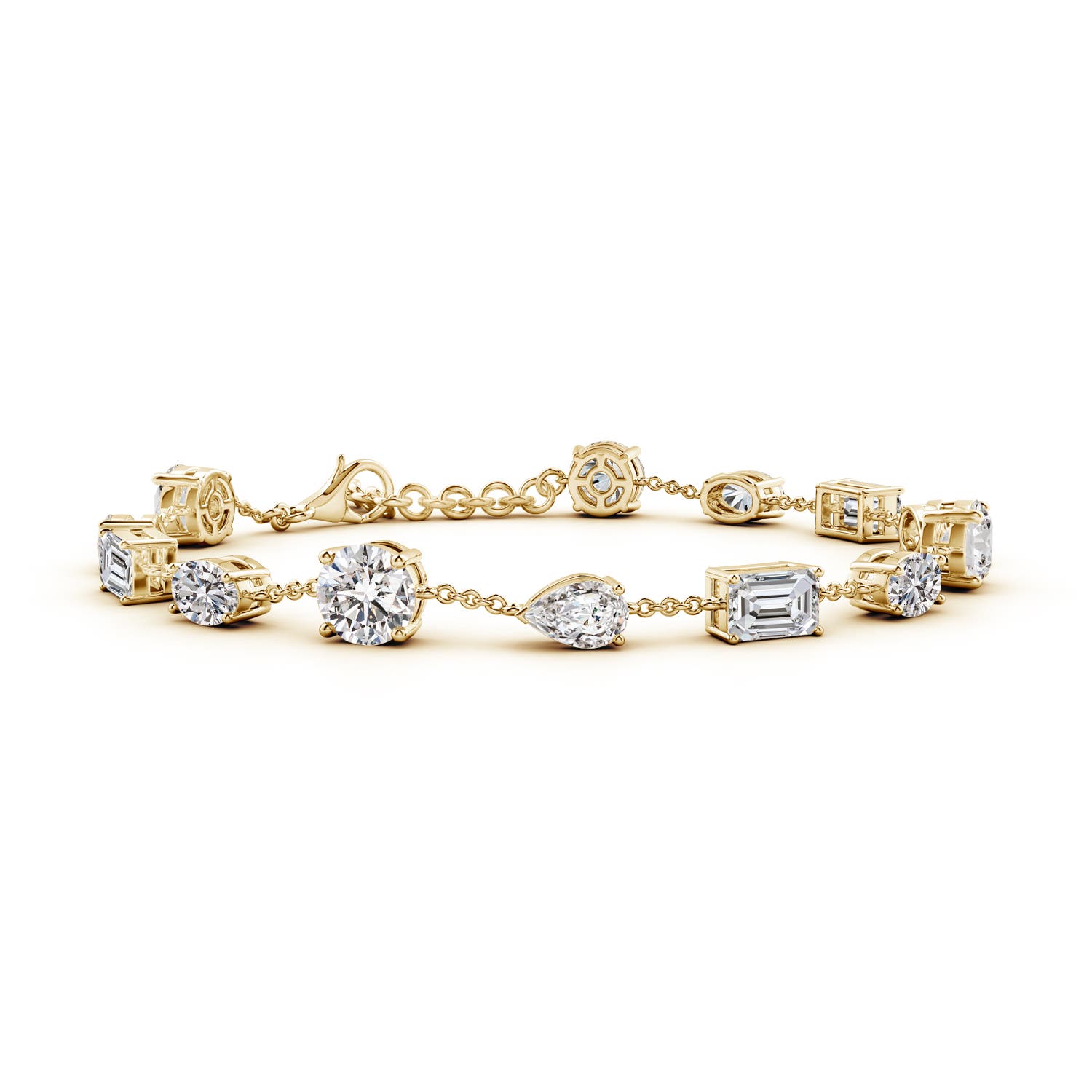 5.9mm IJI1I2 Multi-Shape Diamond Station Bracelet in Yellow Gold